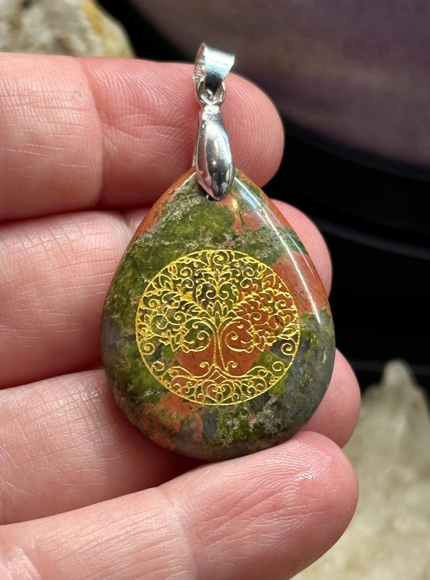 Pendentif goutte d’Unakite
