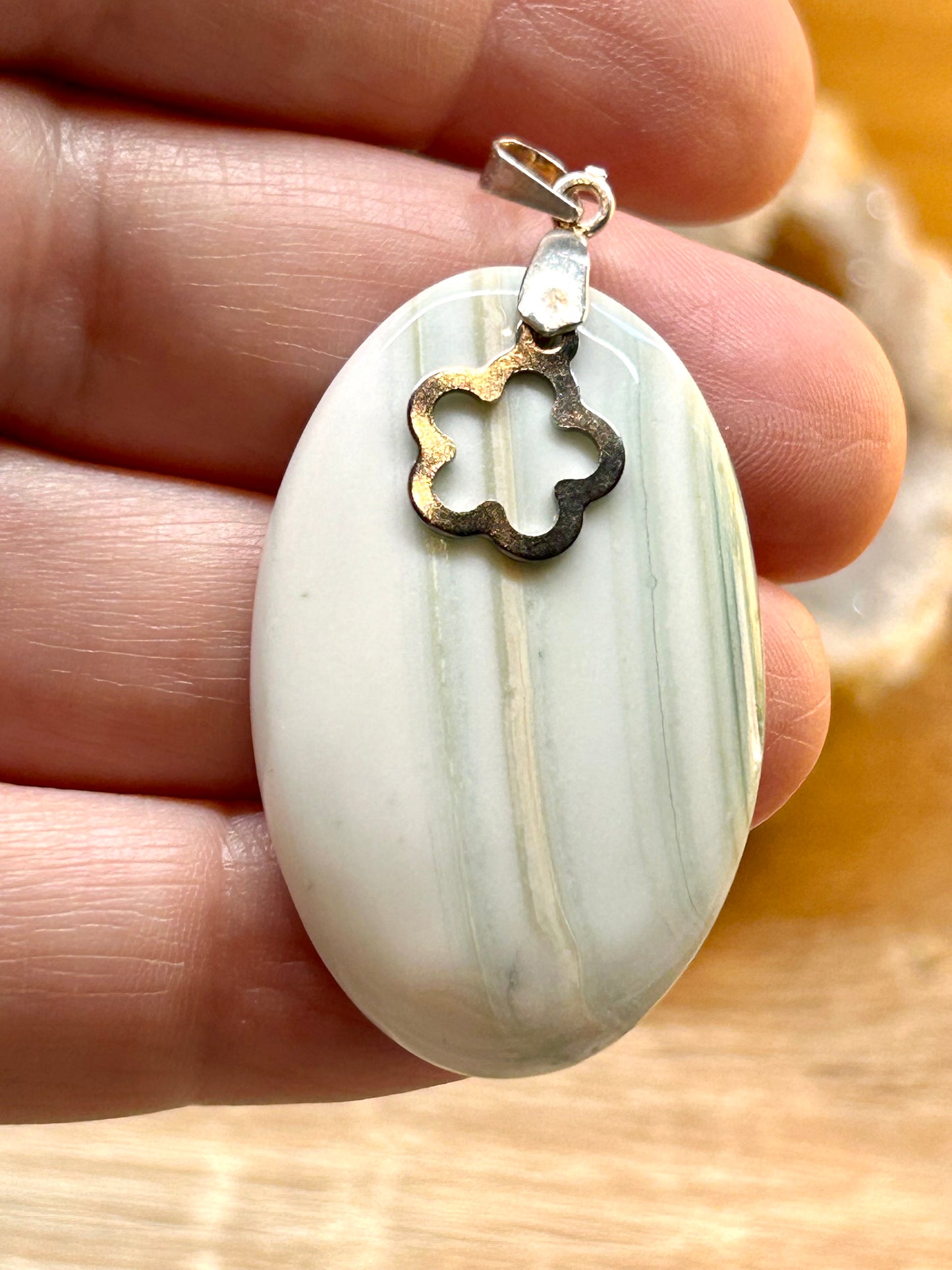 Pendentif d’agate crasy lace