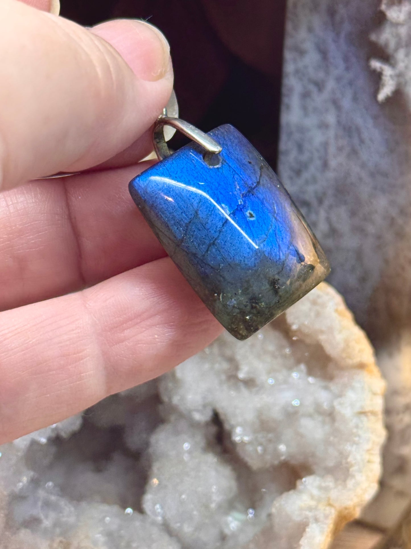 Pendentif de labradorite
