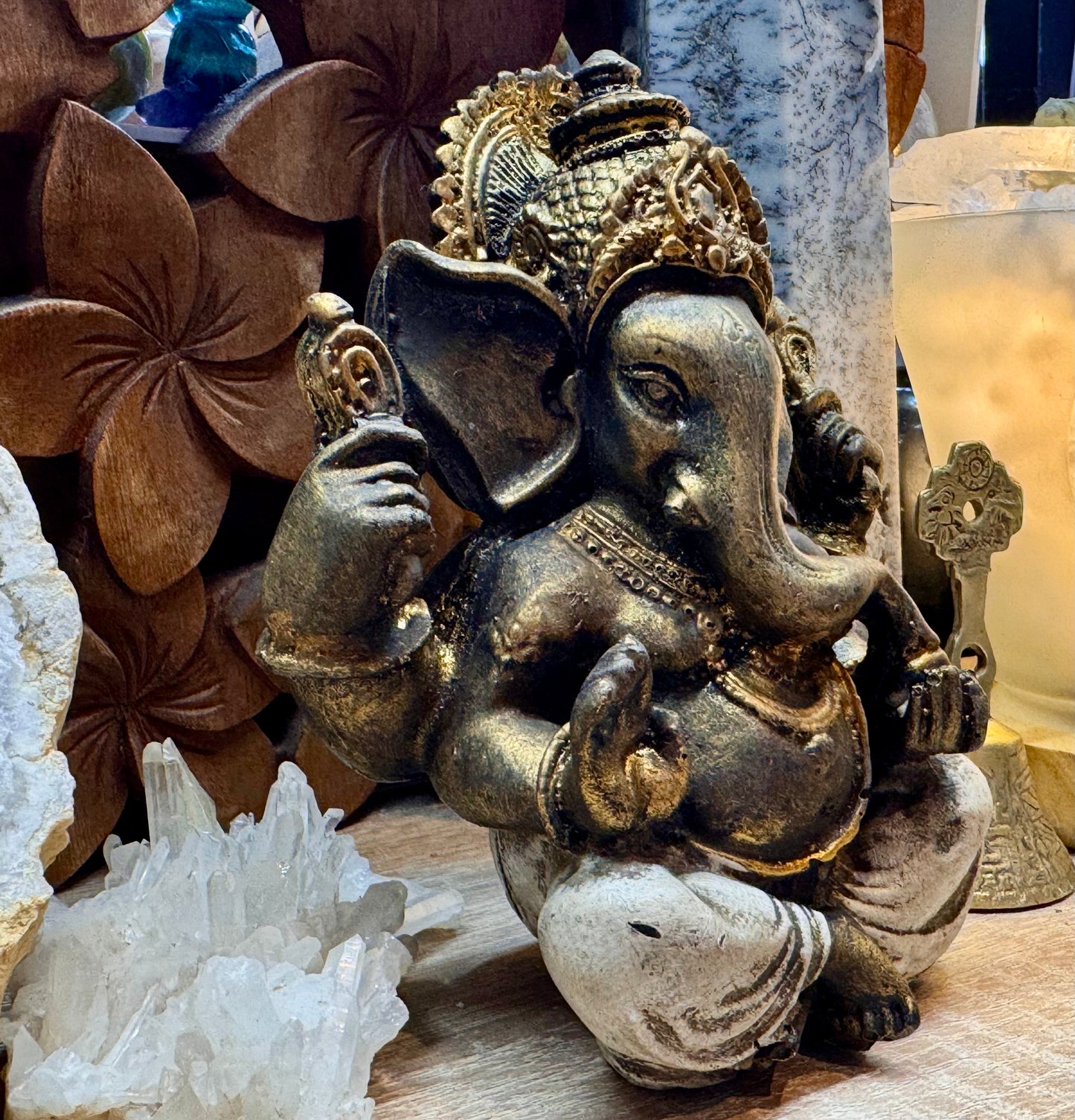Ganesh en résine blanc