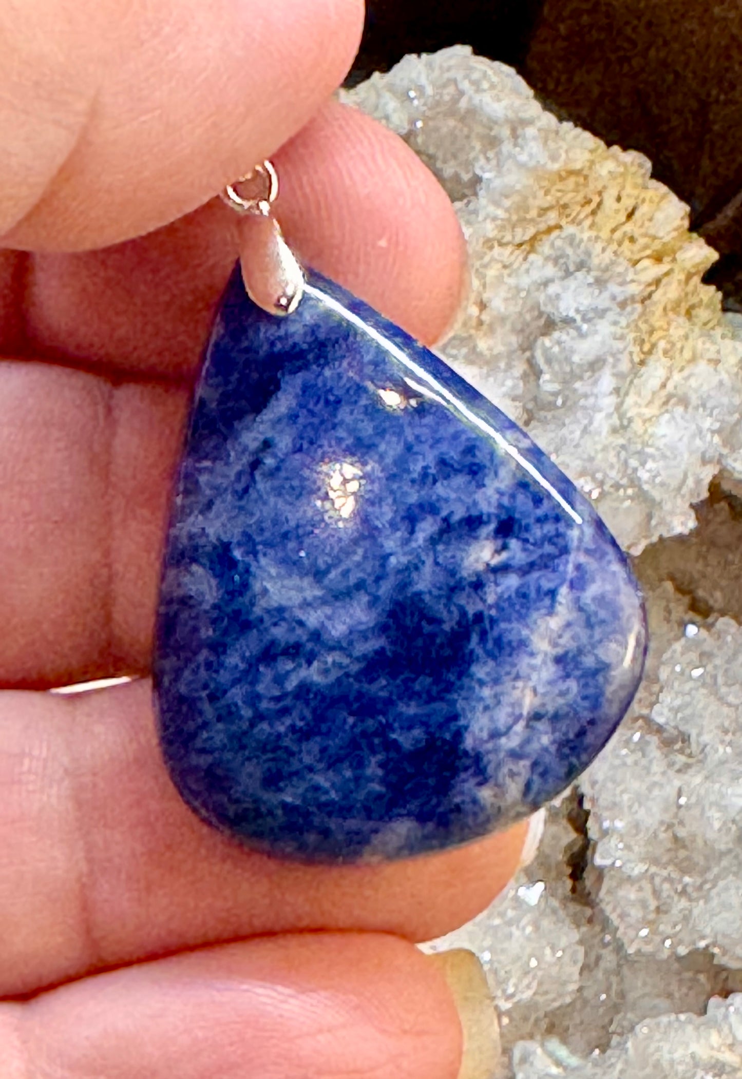 Pendentif de sodalite