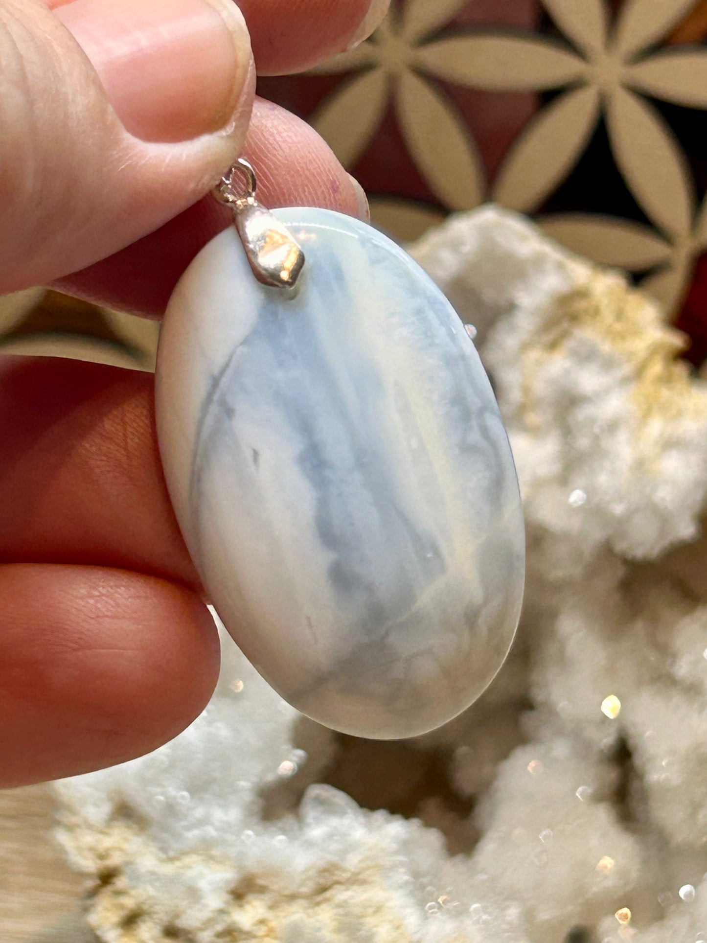 Pendentif d’opale bleue Owyhee