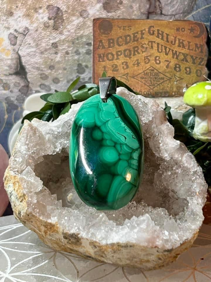 Pendentif en malachite