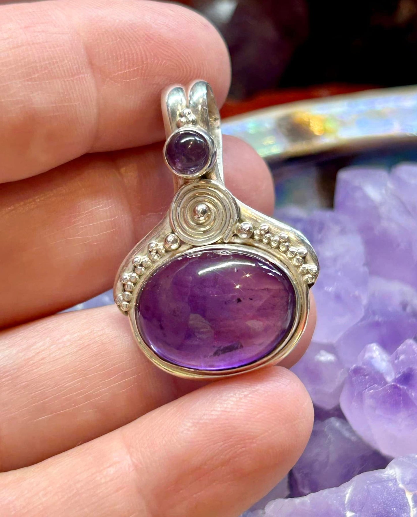 Pendentif en argent améthyste