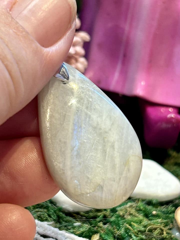 Pendentif de pierre de lune - bélière en argent 925