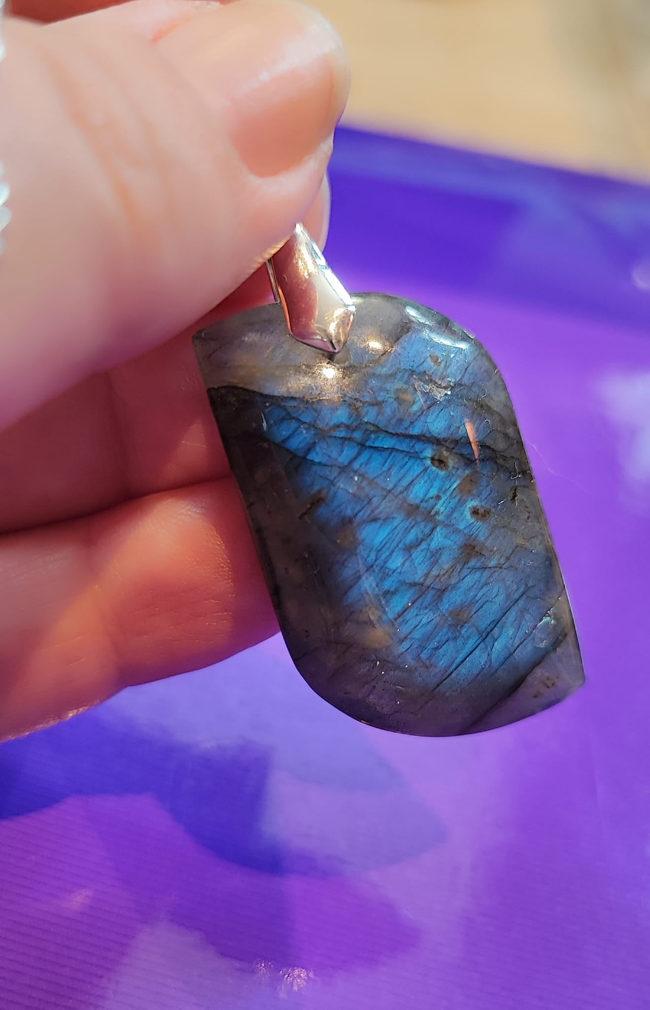 Pendentif de labradorite