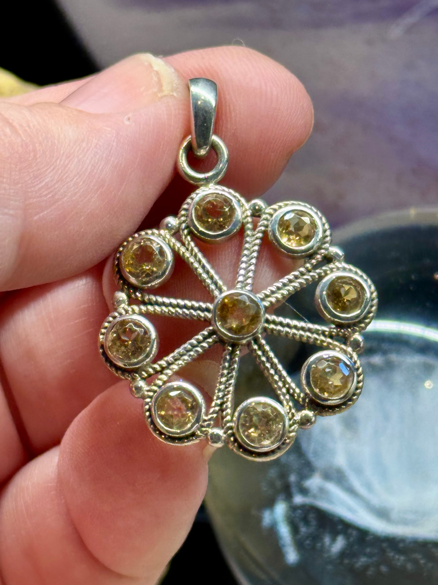 Pendentif en argent et citrine