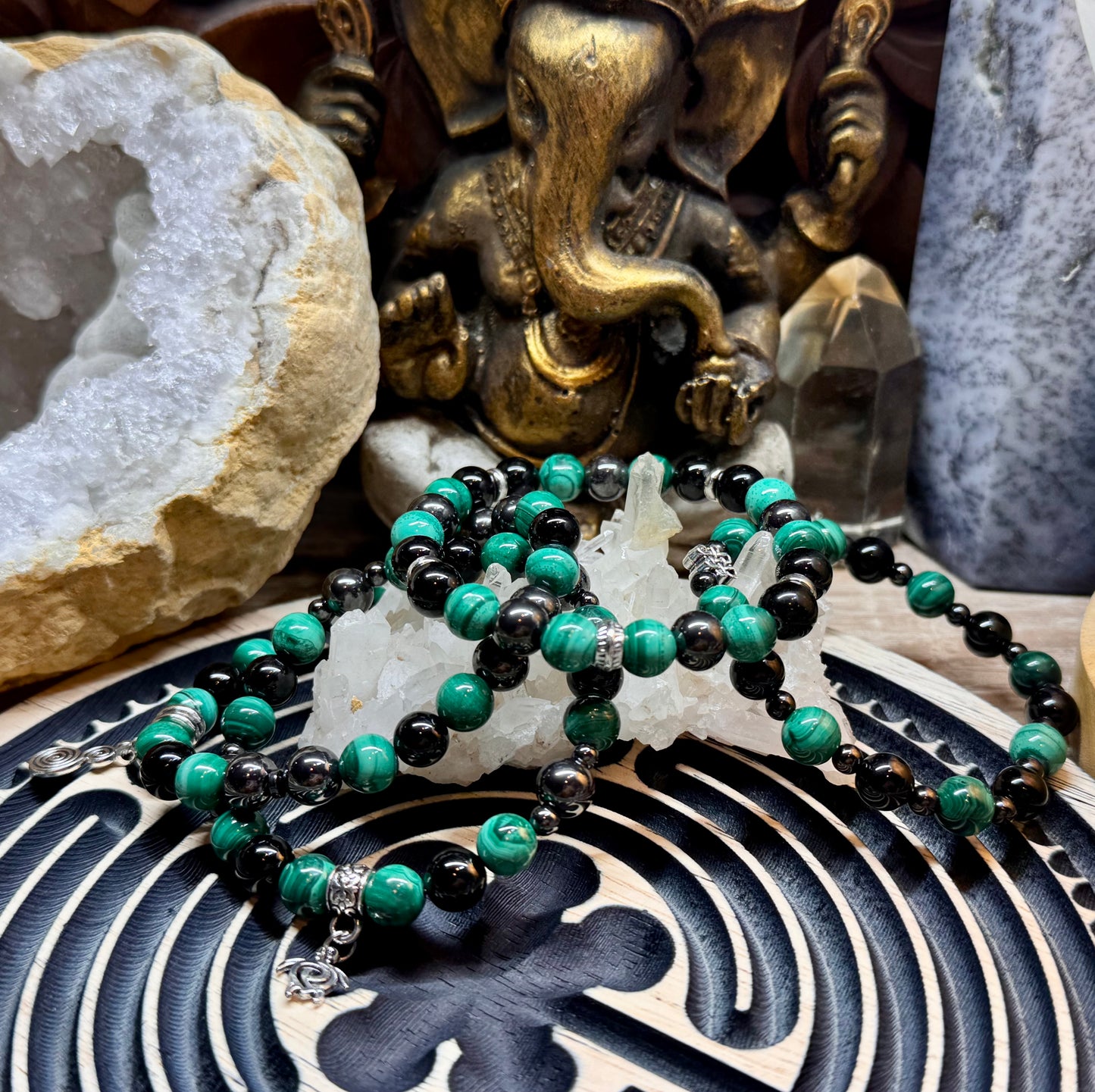 Bracelets "Lutte contre les douleurs"