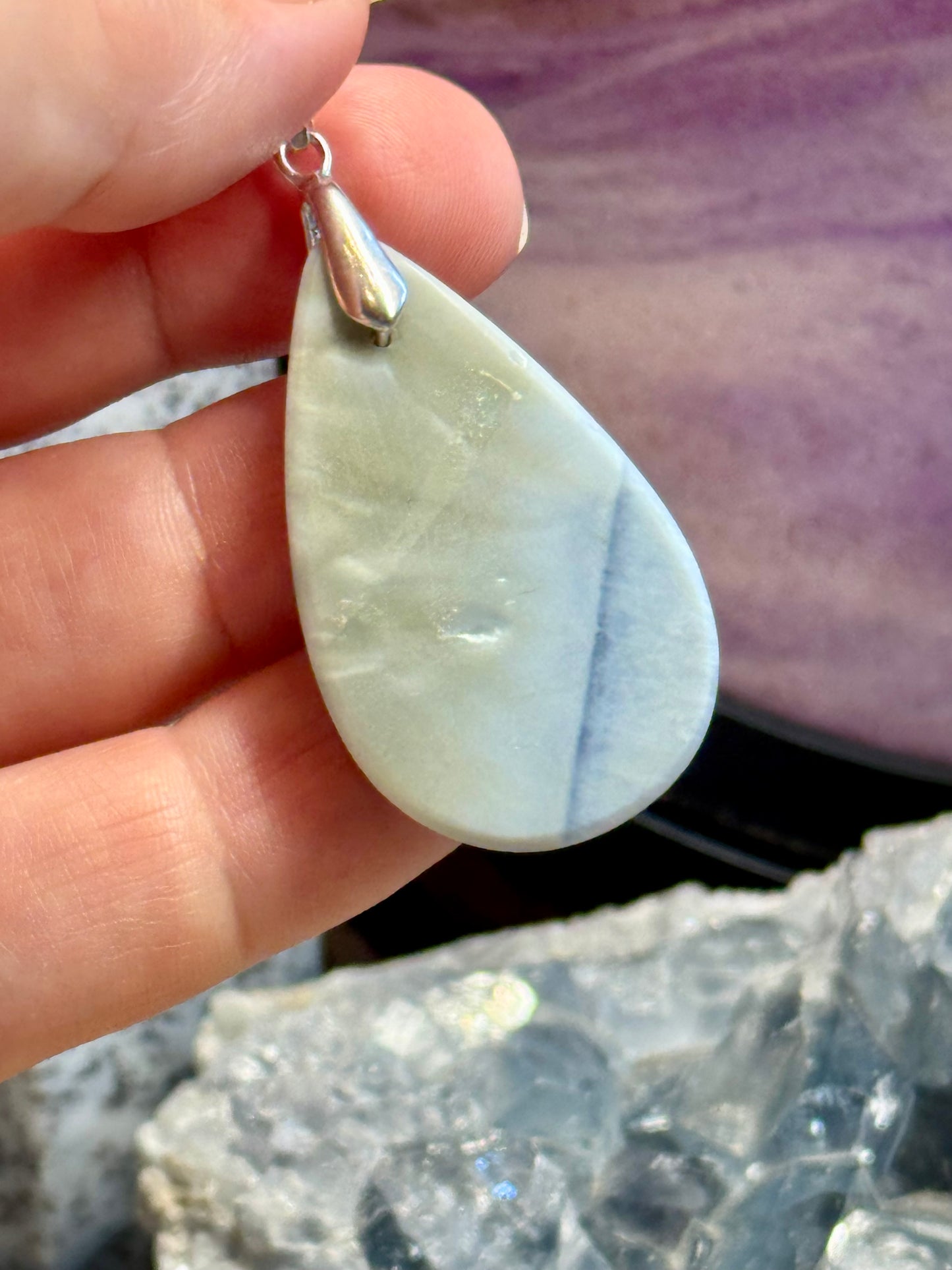 Pendentif d’Opale Bleue