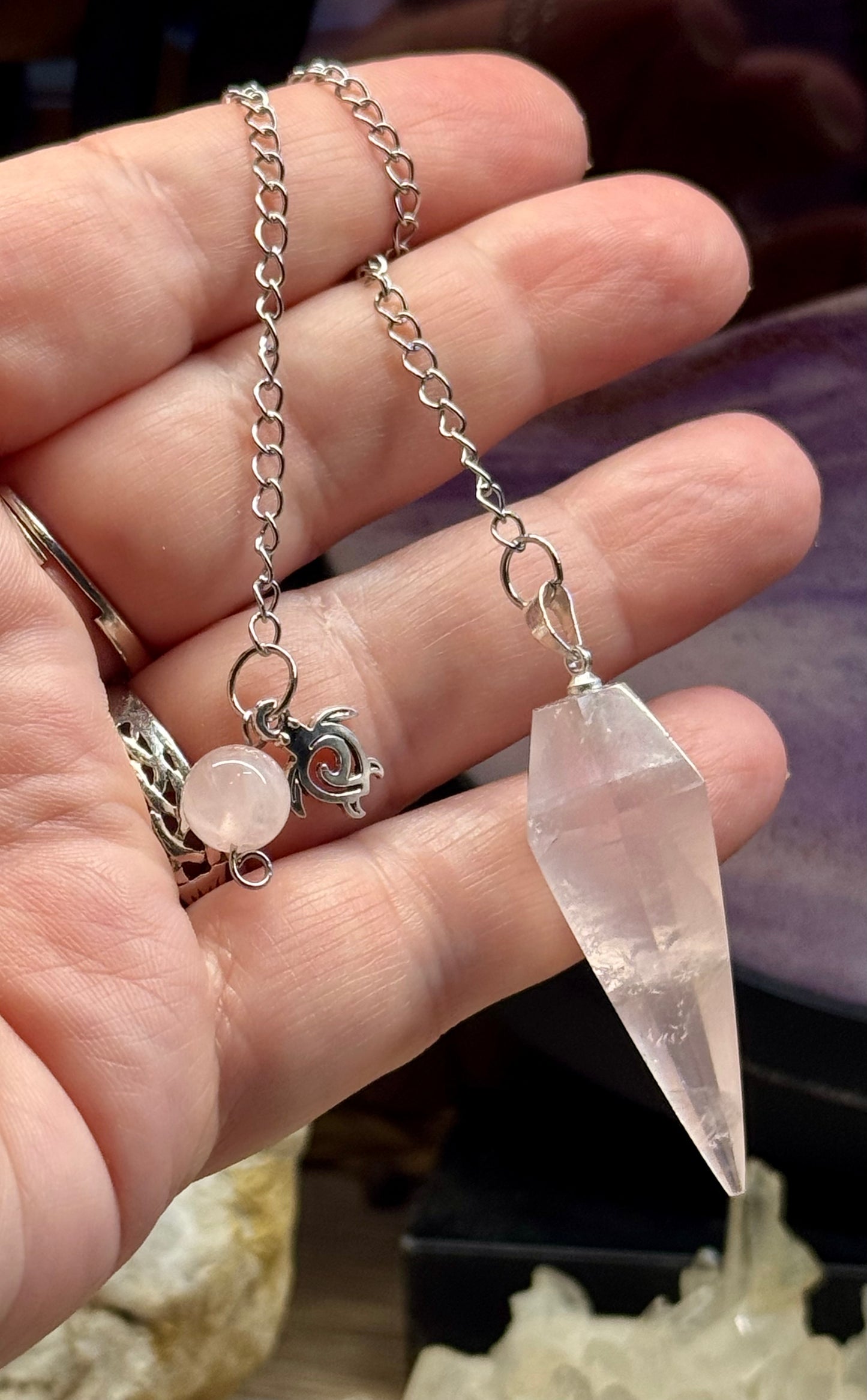 Pendule conique en Quartz Rose facetté