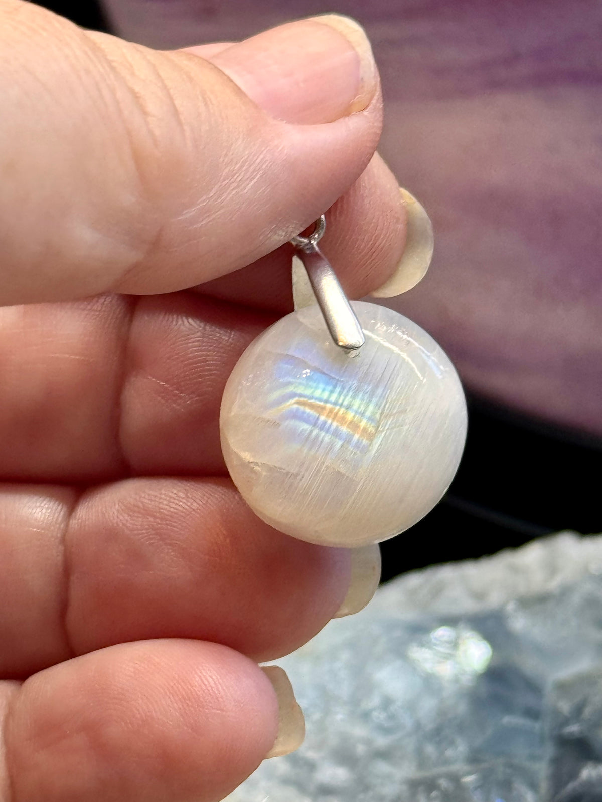 Pendentif de Péristérite rond
