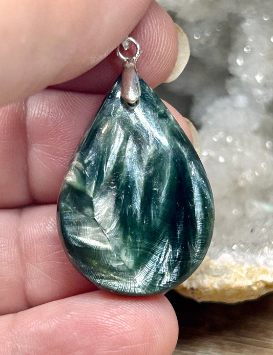 Pendentif de séraphinite