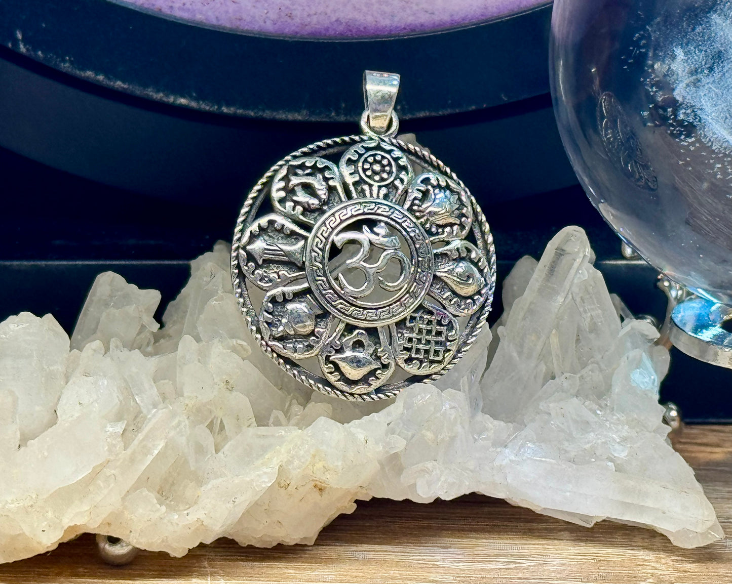 Pendentif Ôm et Signes du zodiaque