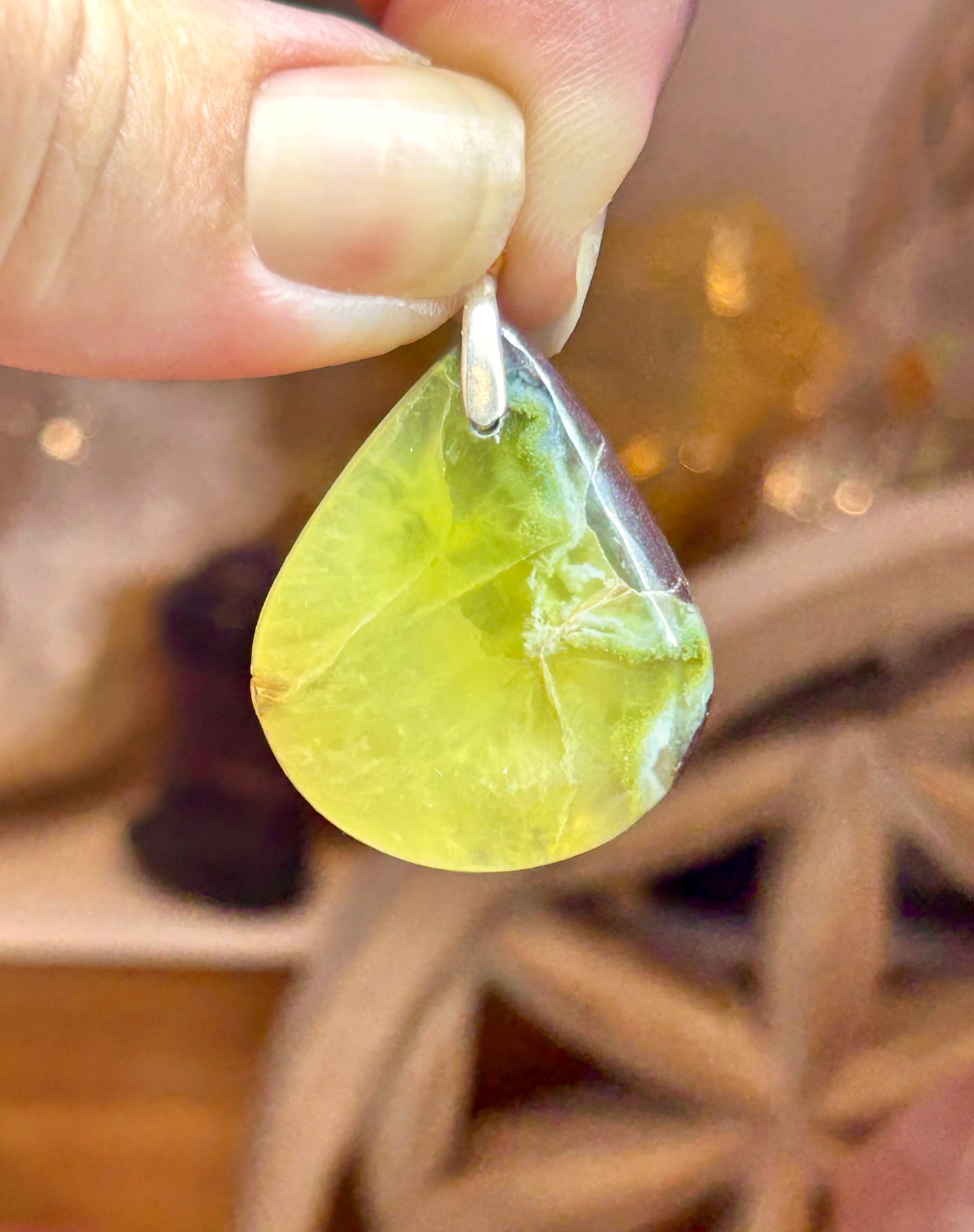 Pendentif de préhnite