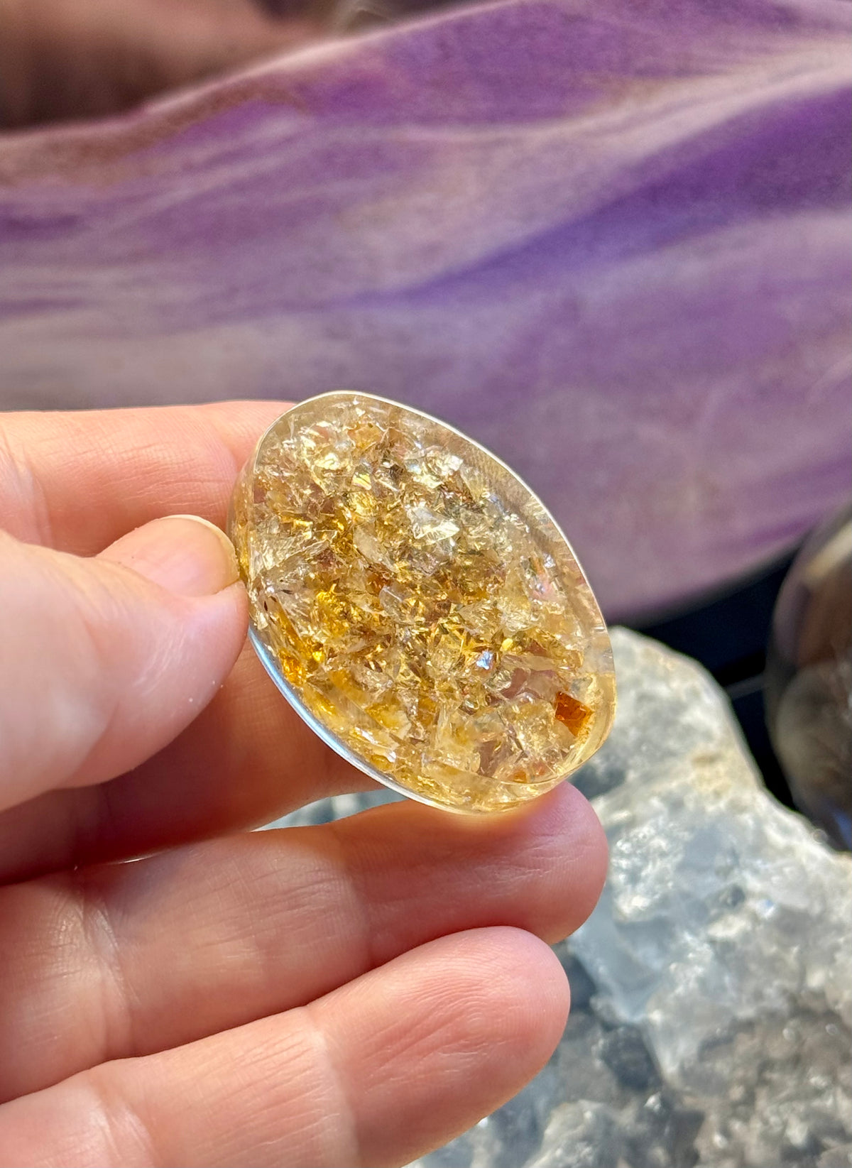 Petit galet de Citrine