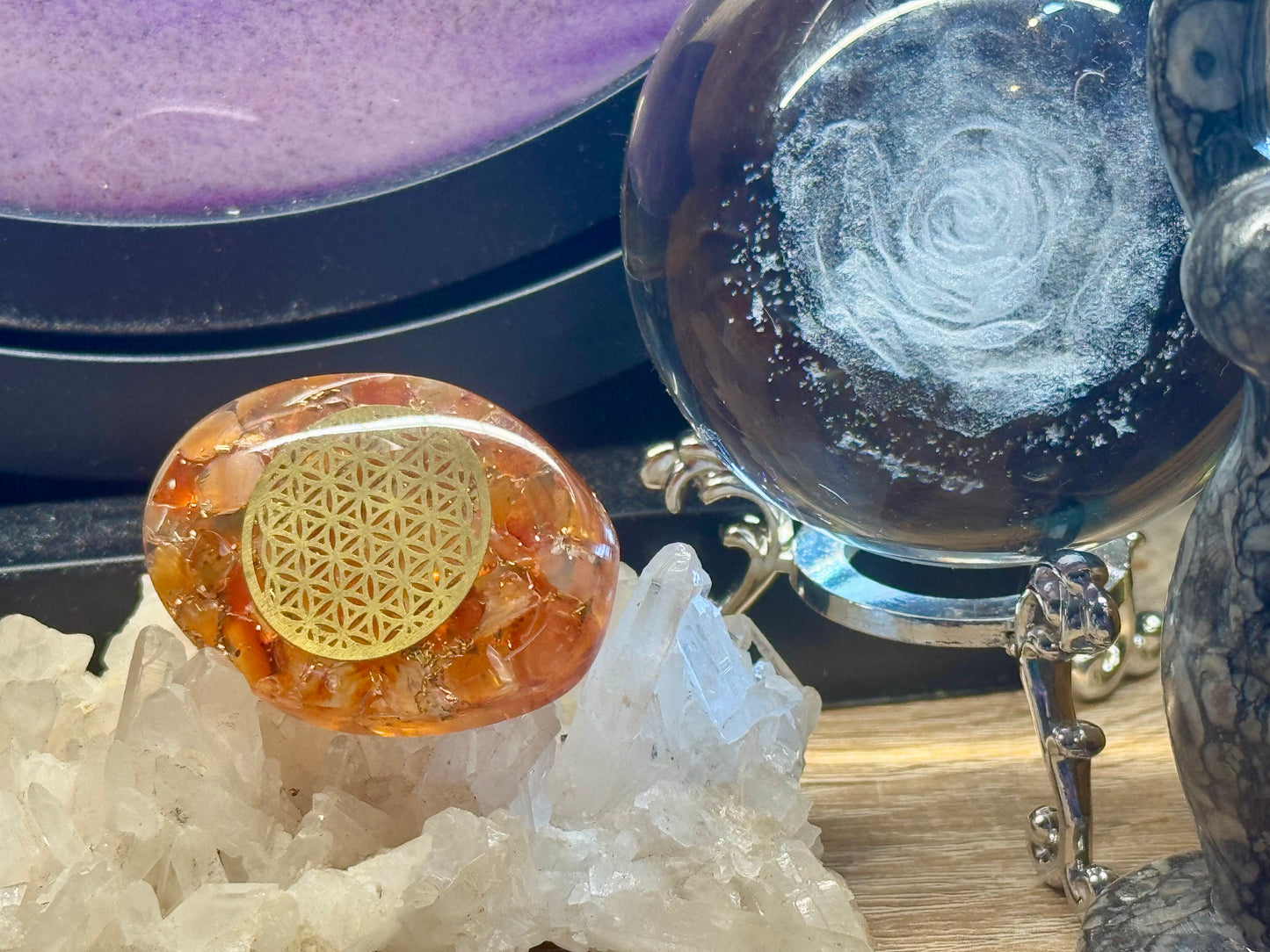 Petit Galet d’Orgonite Cornaline
