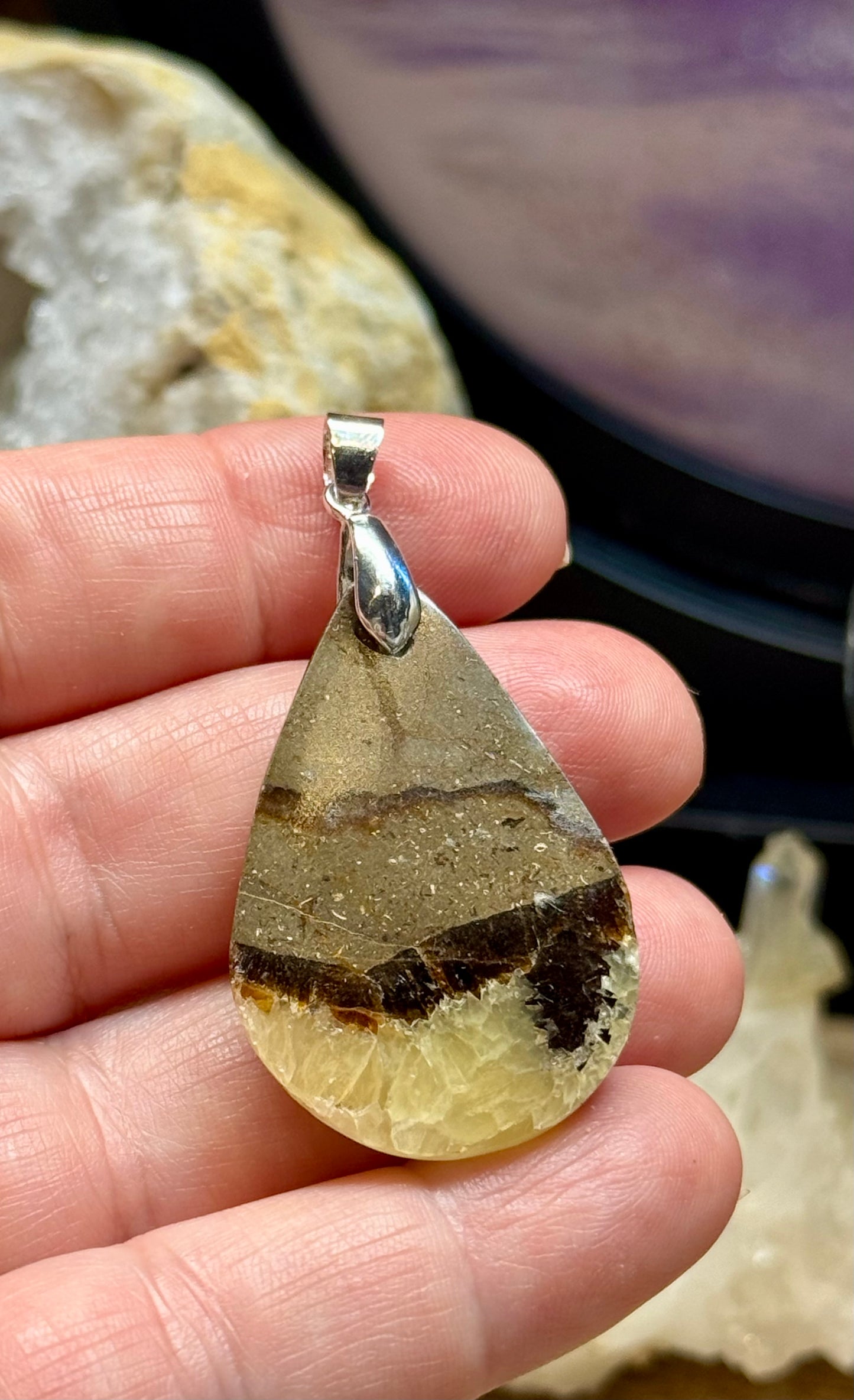 Pendentif de septaria de Madagascar