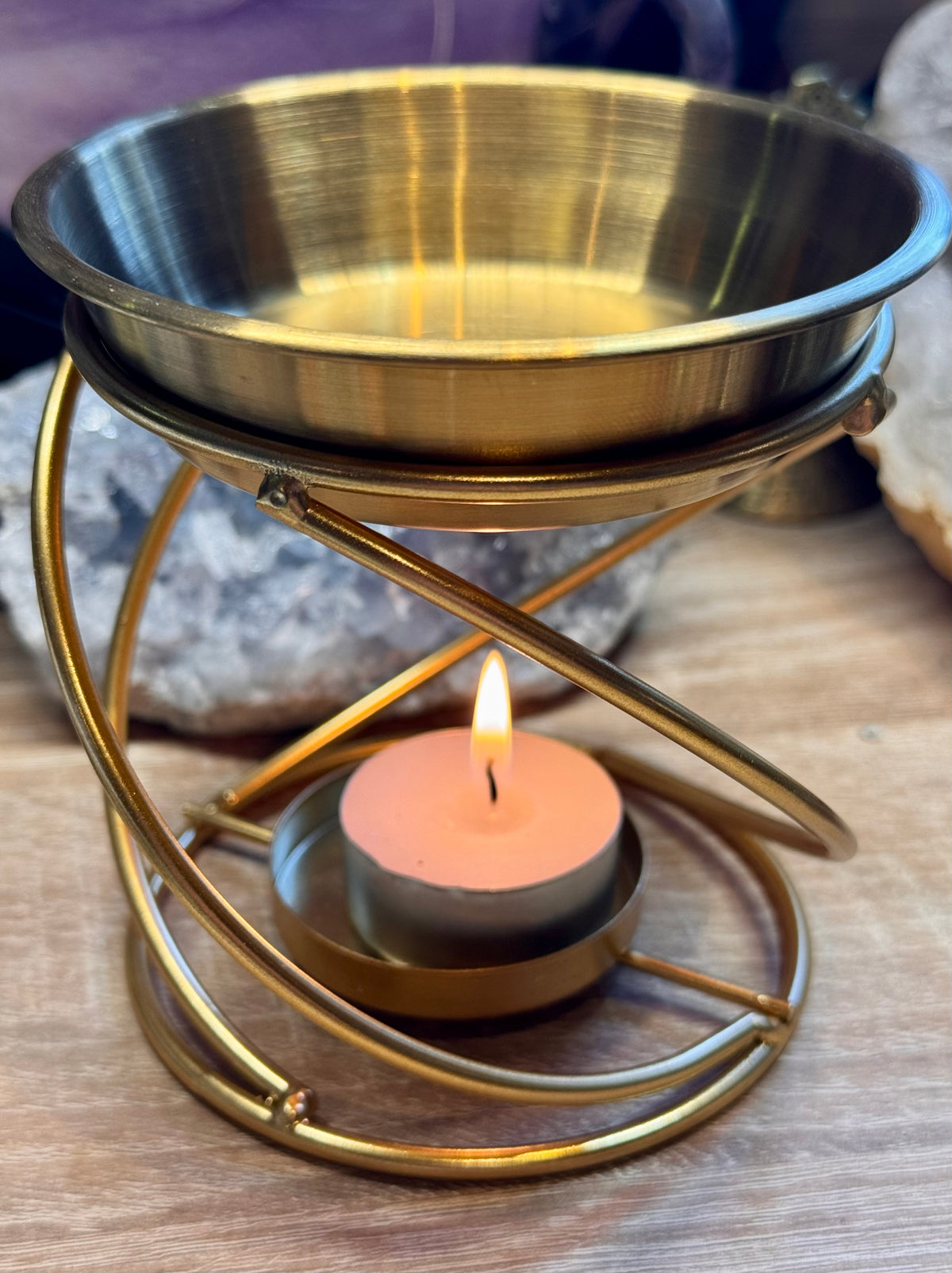 Porte-encens métallique doré