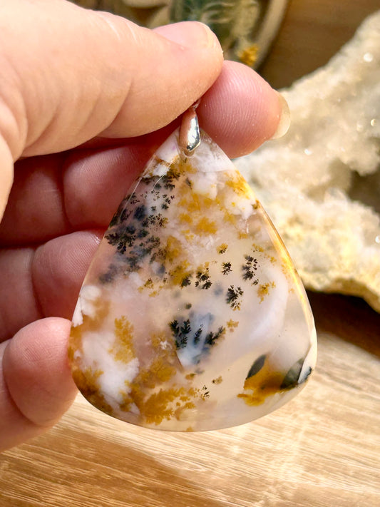 Pendentif d’agate dendritique