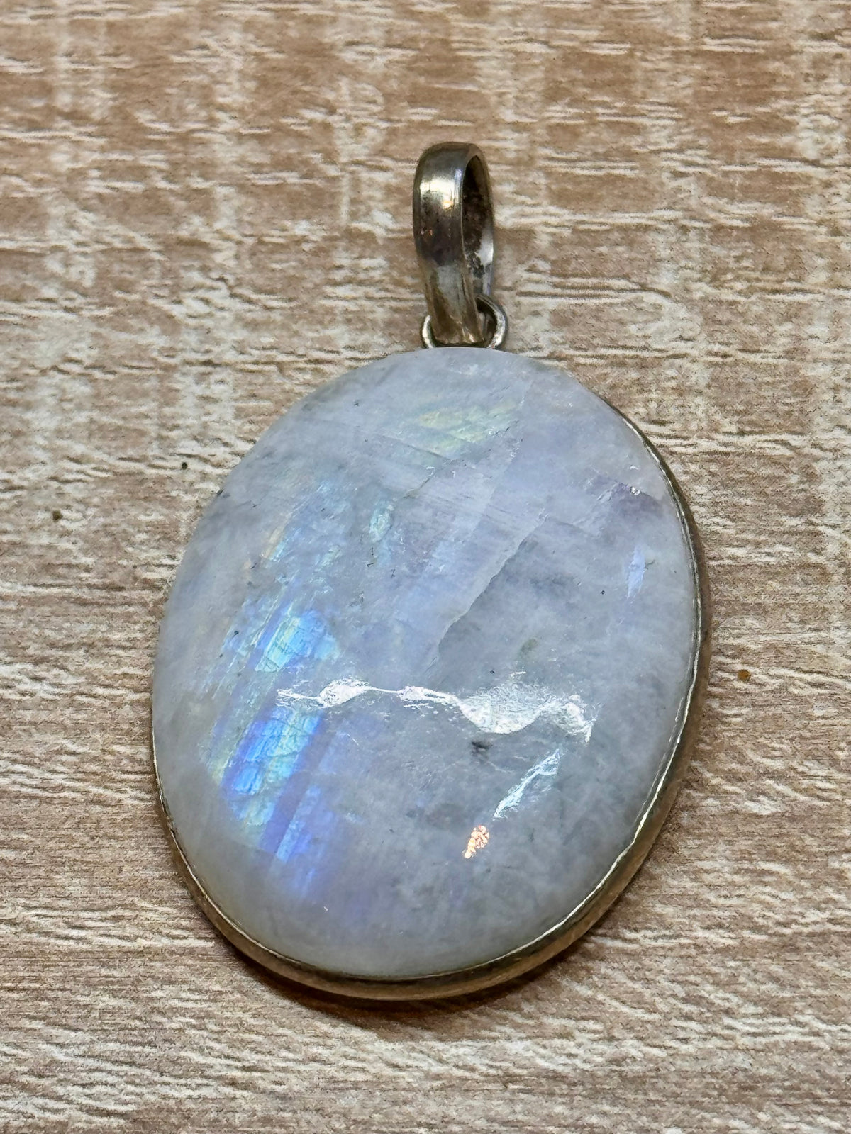 Pendentif de Péristérite cerclé
