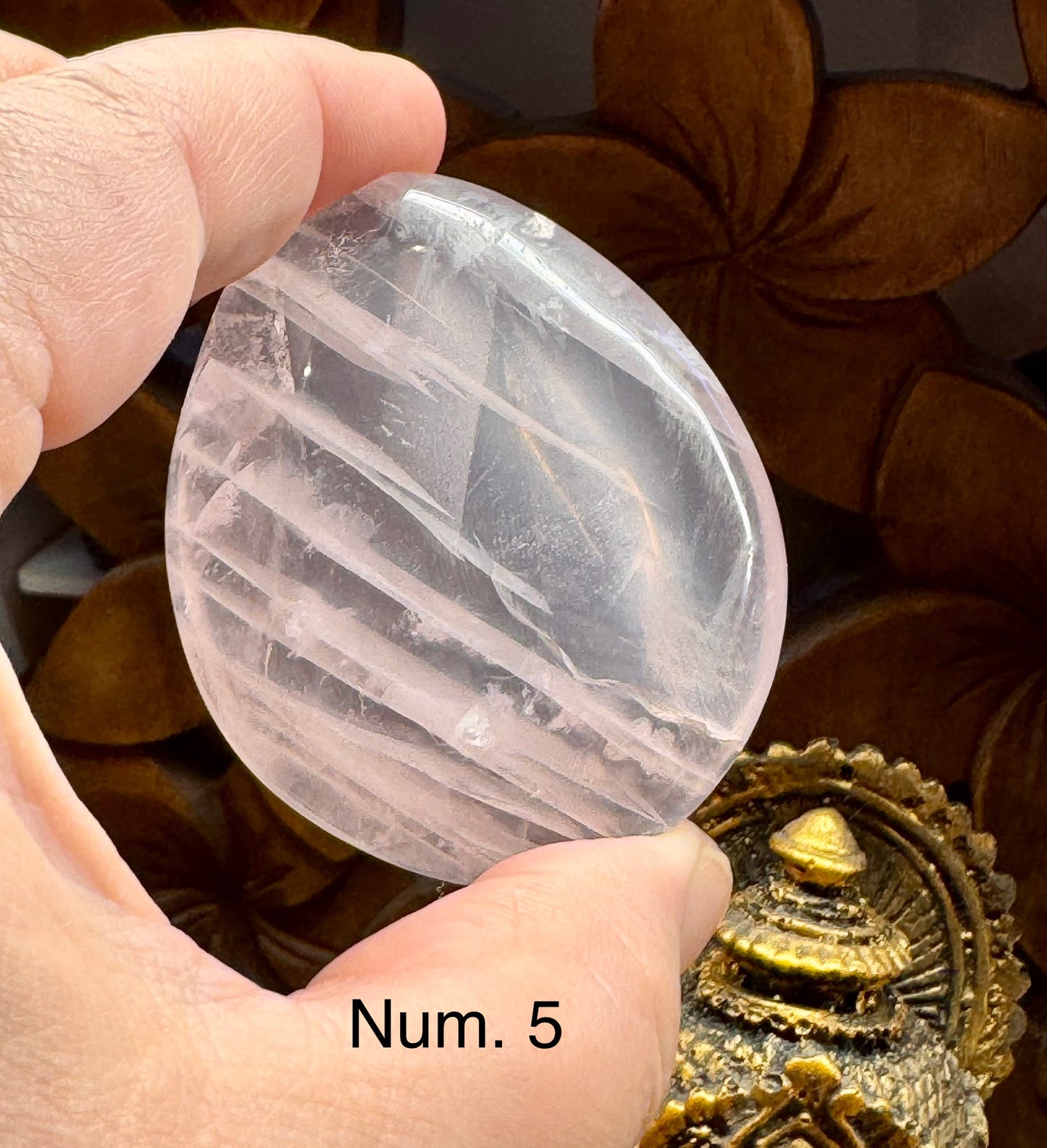 Pierre anti-stress en quartz rose