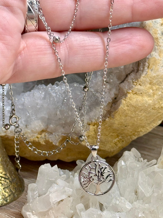 Collier double en argent et arbre de vie