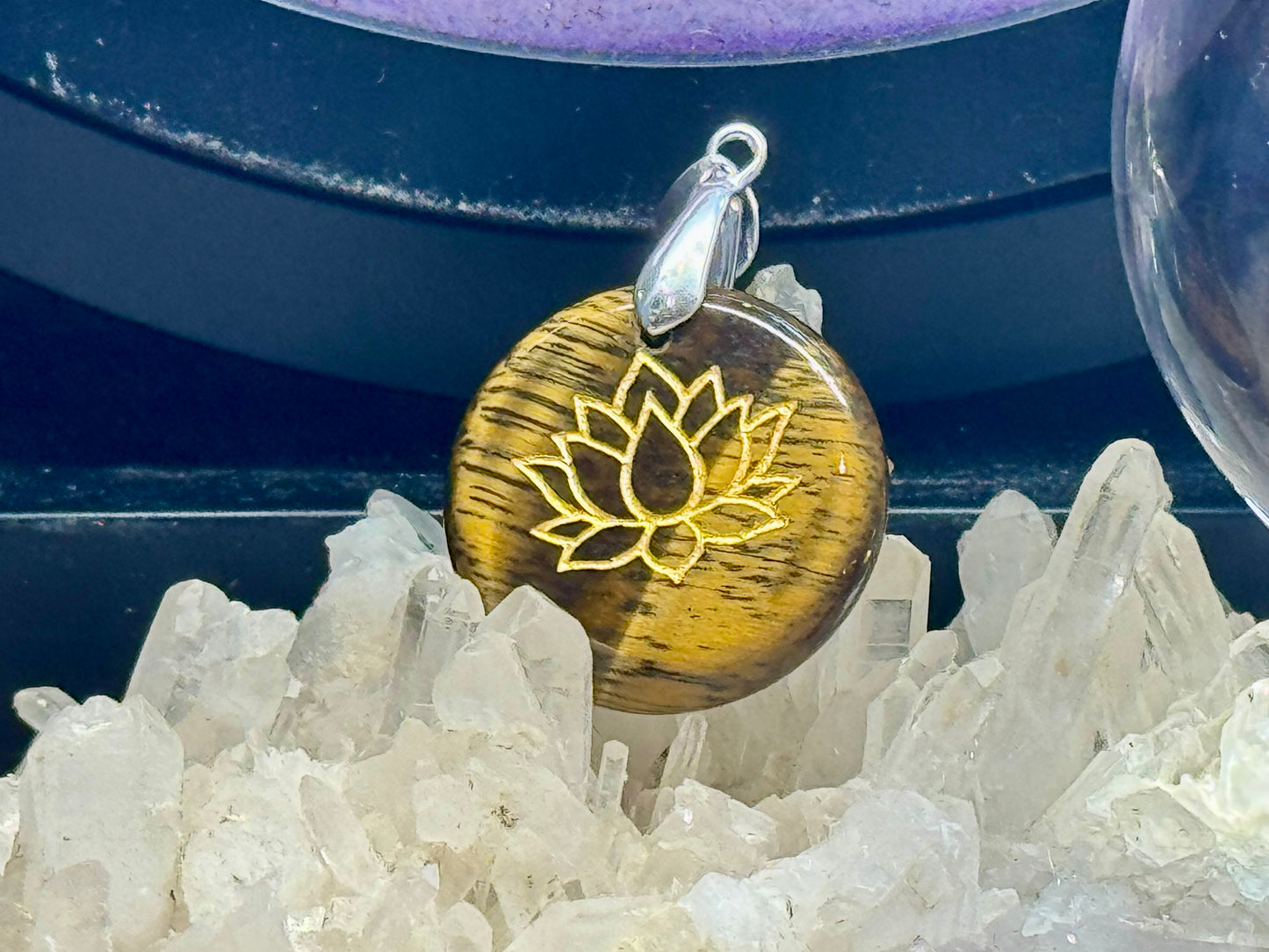 Pendentif Oeil deTigre - Lotus 2