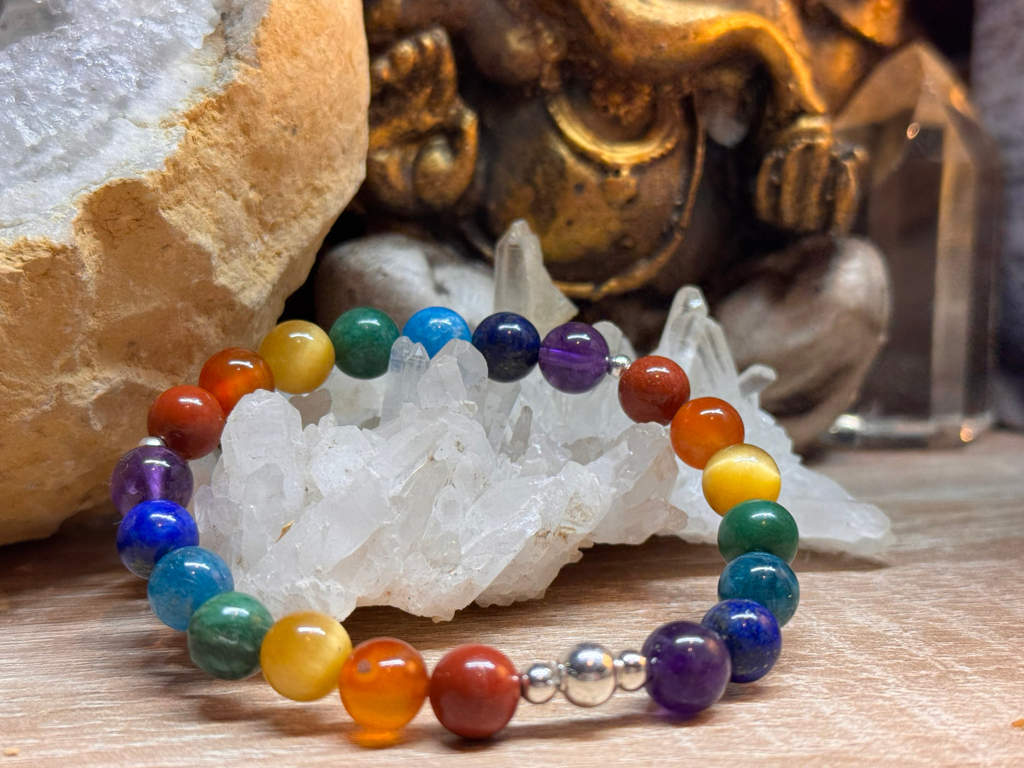 Bracelet 7 chakras perles 6 ou 8mm