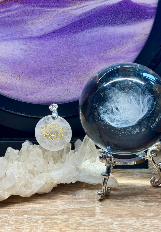 Pendentif en Cristal de Roche - Lotus 1