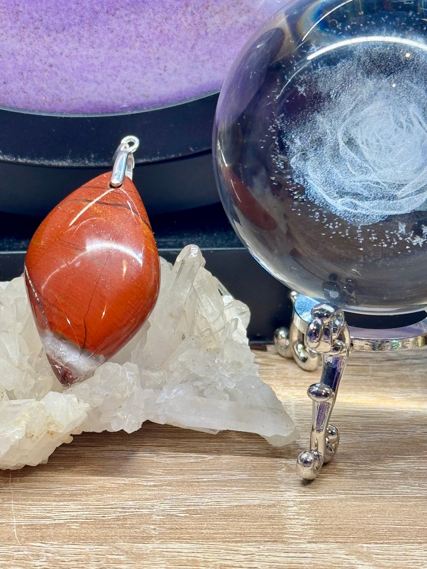 Pendentif de jaspe rouge