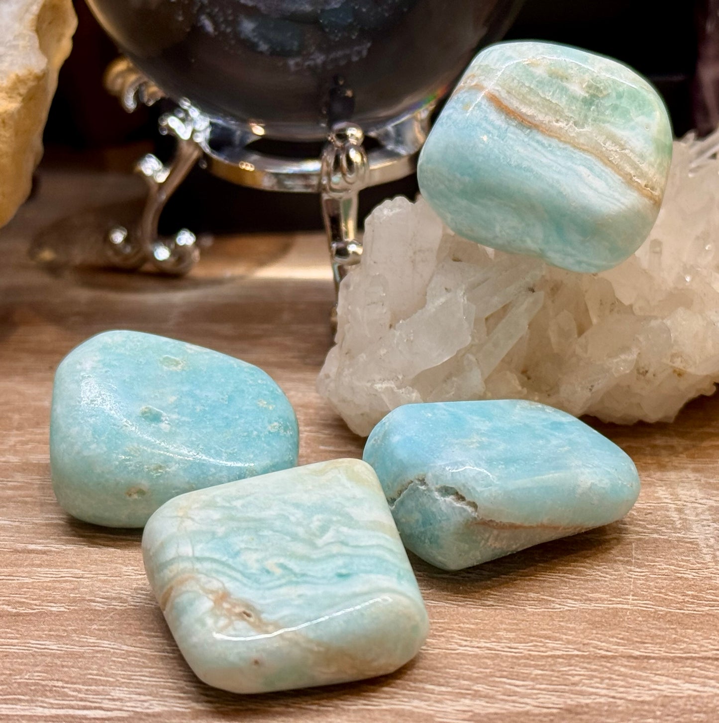 Pierre roulée d’Aragonite Bleue