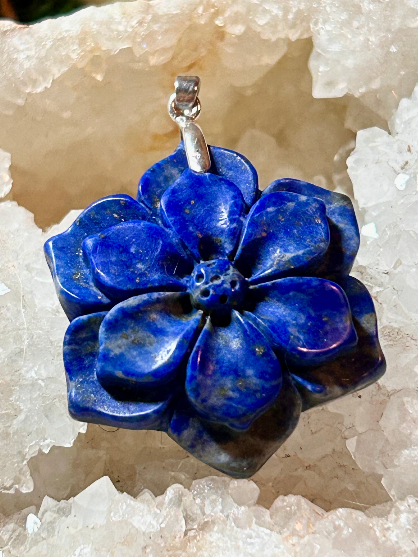 Pendentif de lapis-lazuli