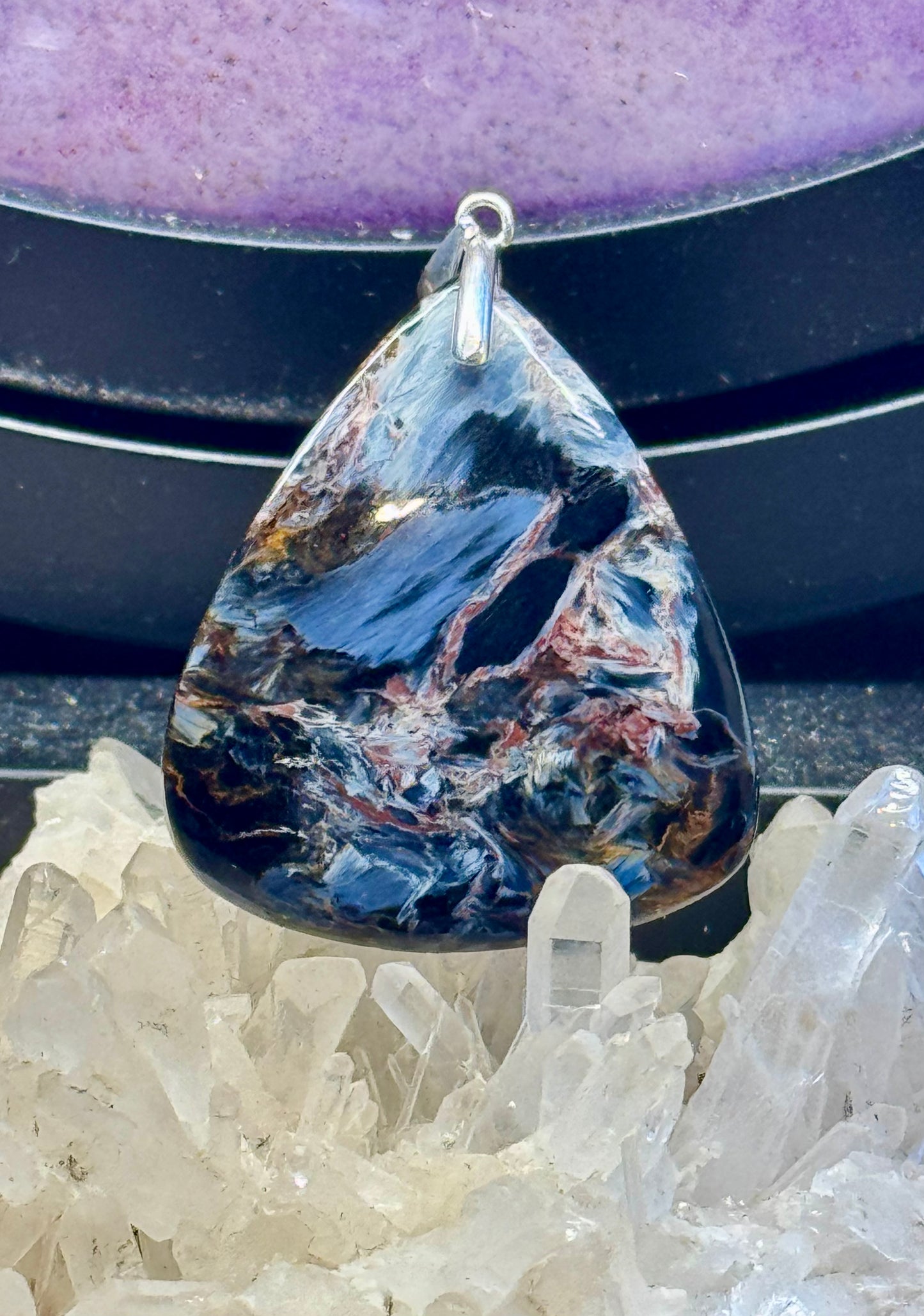 Pendentif de Piétersite bleue