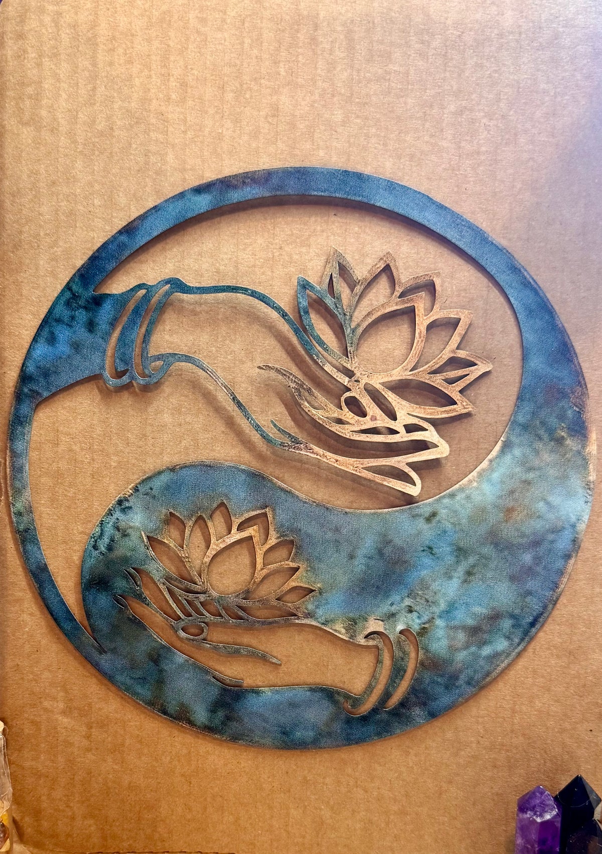 Décoration murale mains et lotus