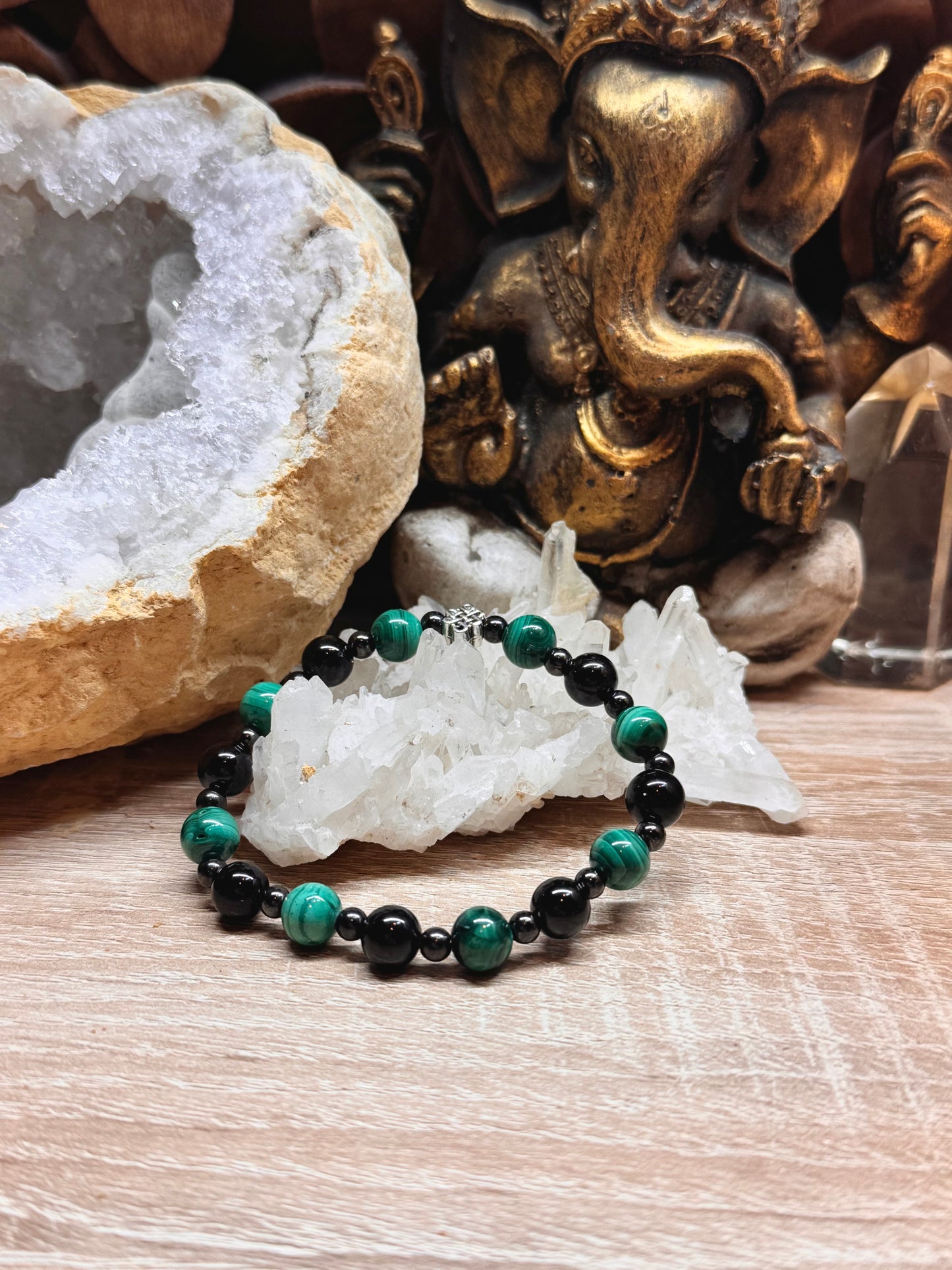 Bracelets "Lutte contre les douleurs"