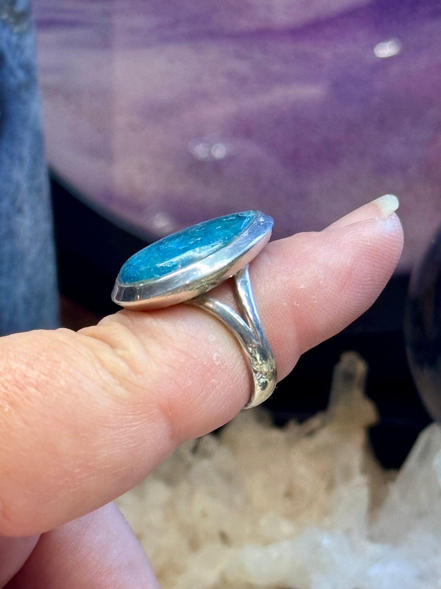 Bague en Apatite Bleue T52