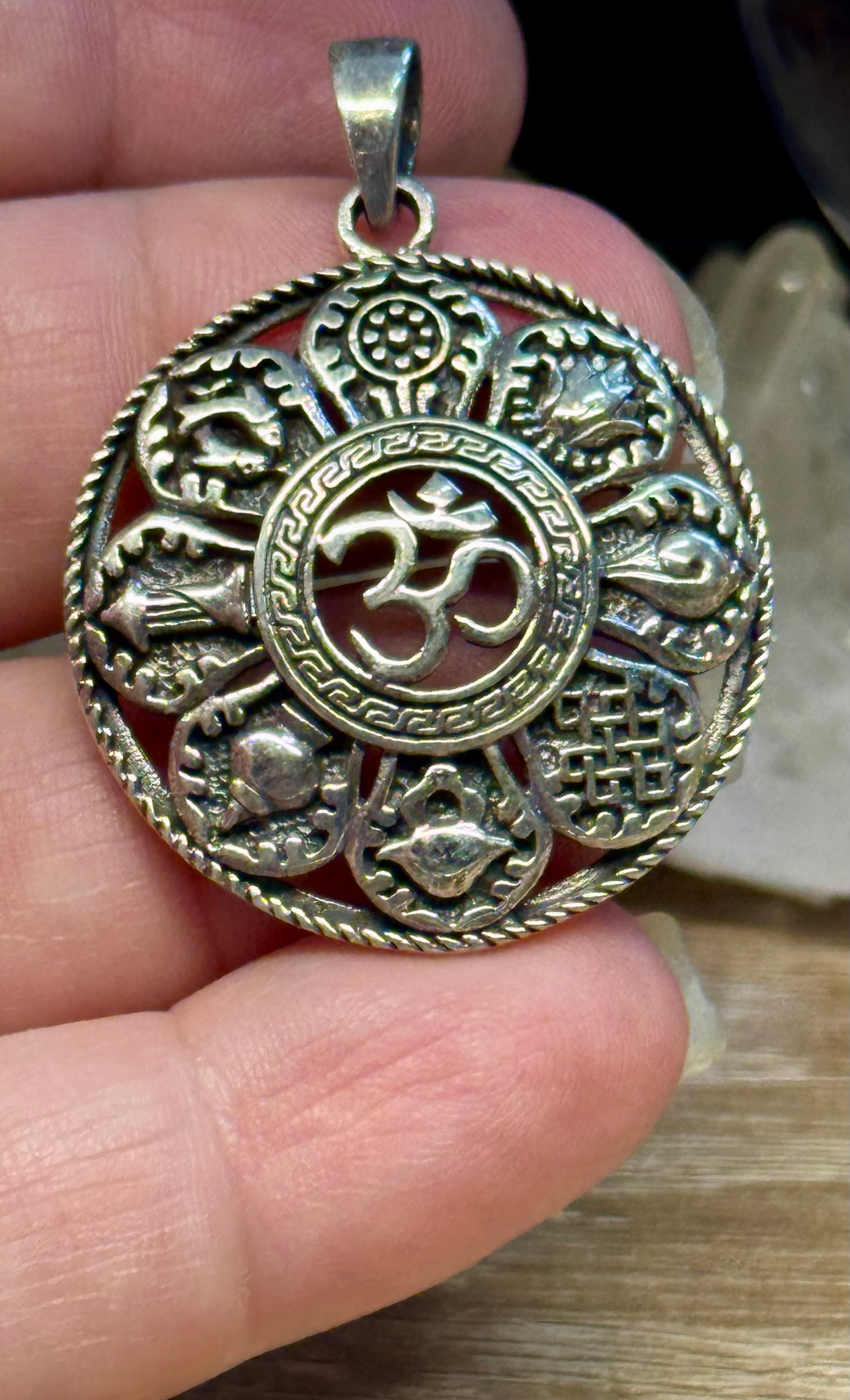Pendentif Ôm et Signes du zodiaque