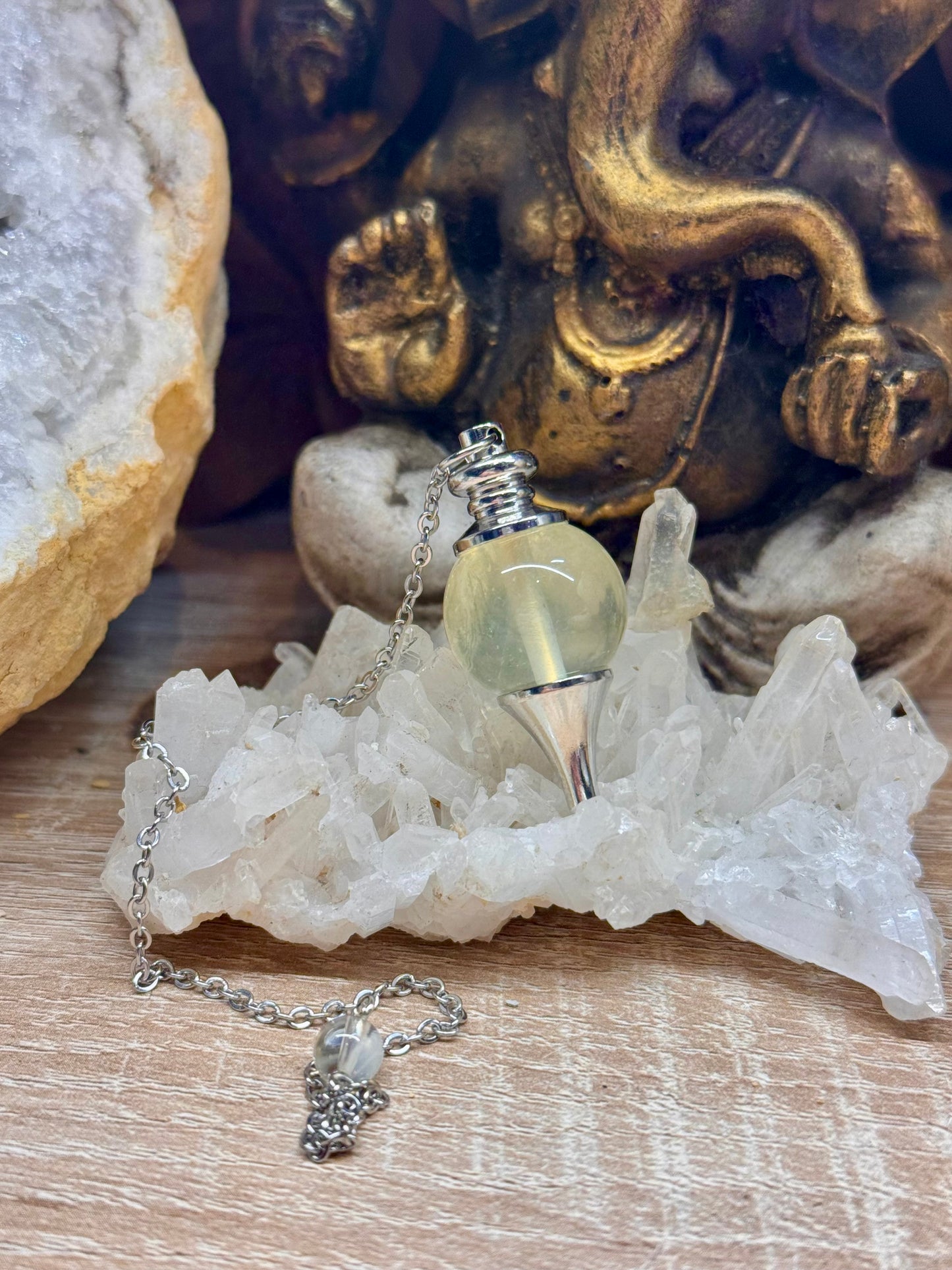 Pendule sphère en Citrine