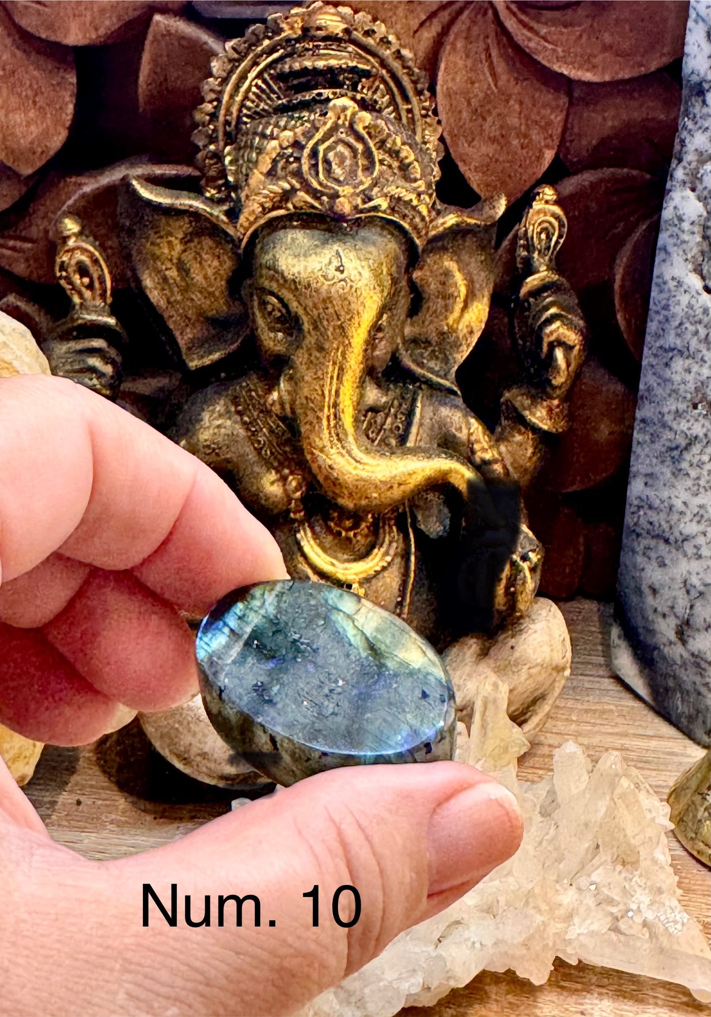 Galet de Labradorite