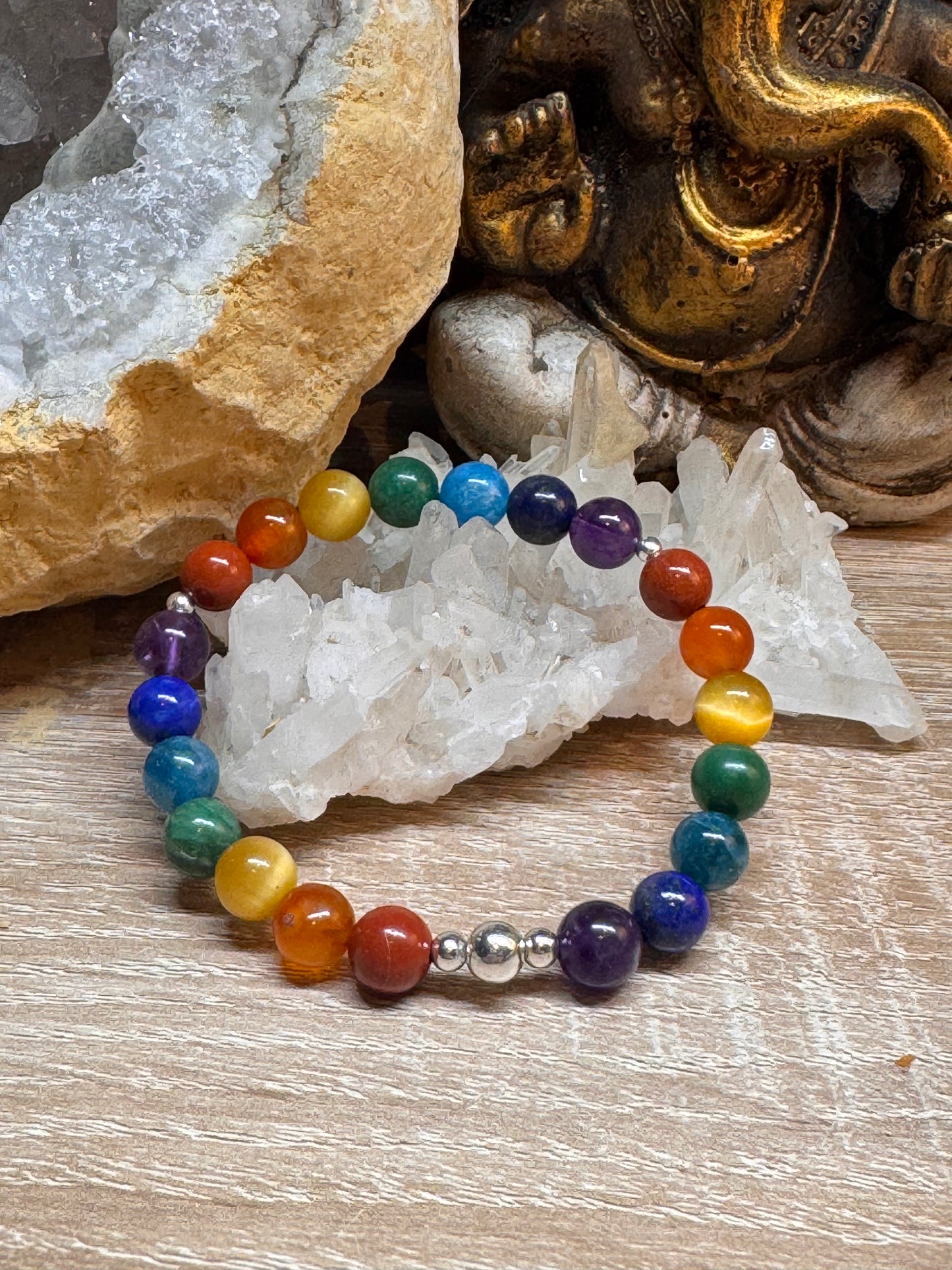 Bracelet 7 chakras perles 6 ou 8mm