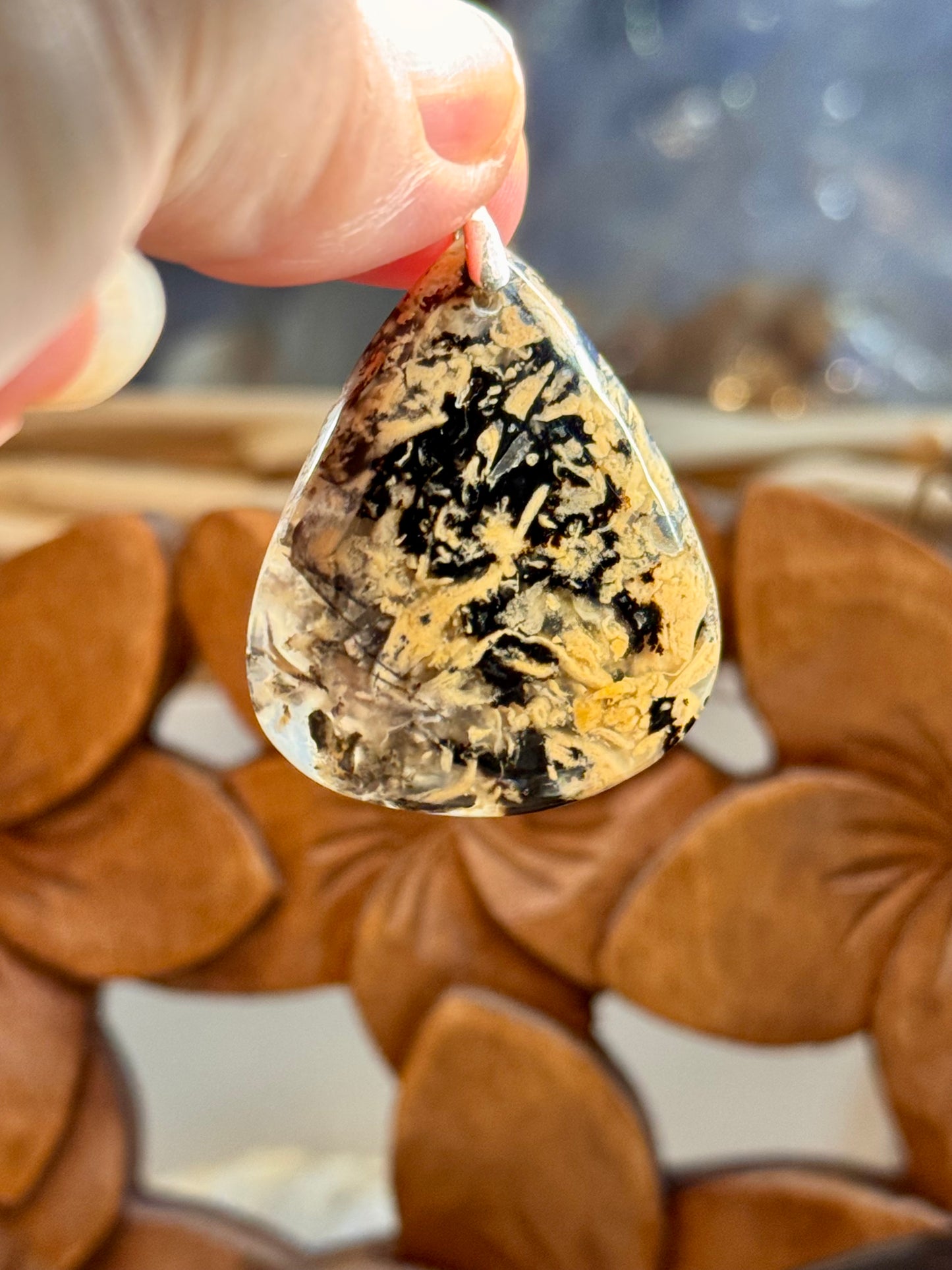 Pendentif d’agate dendrite de tigre