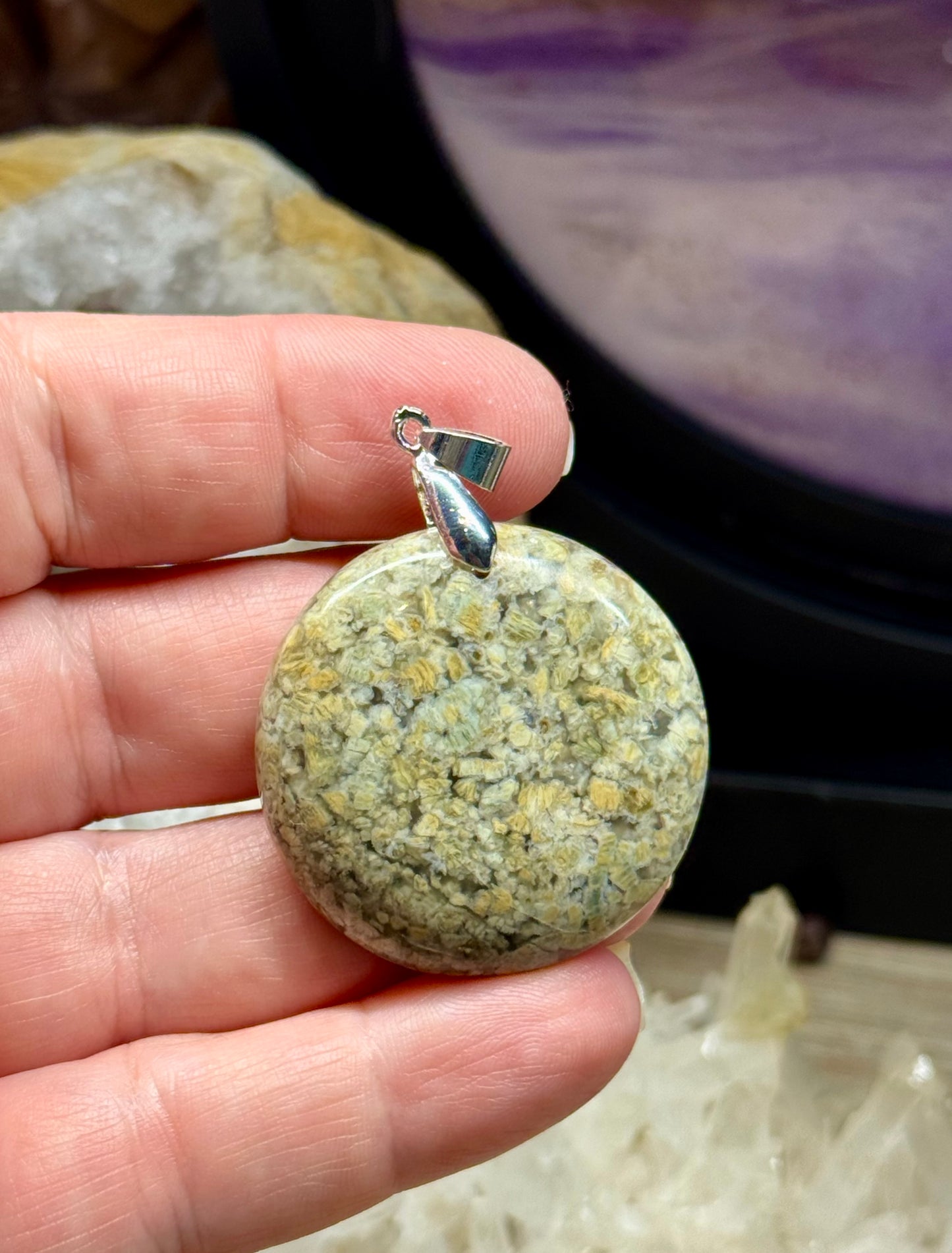 Pendentifs d’Opale Mahafaly