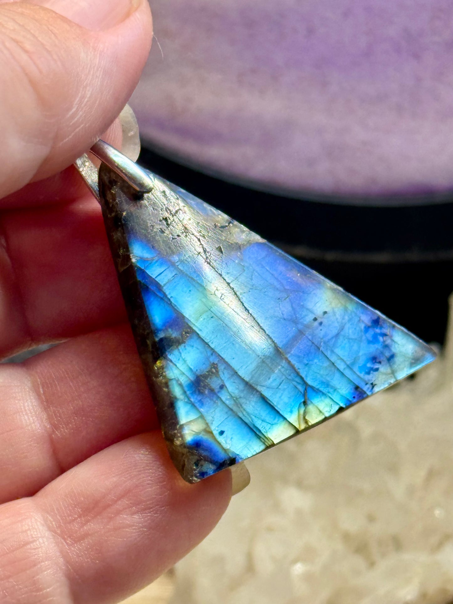 Pendentif de Labradorite triangle