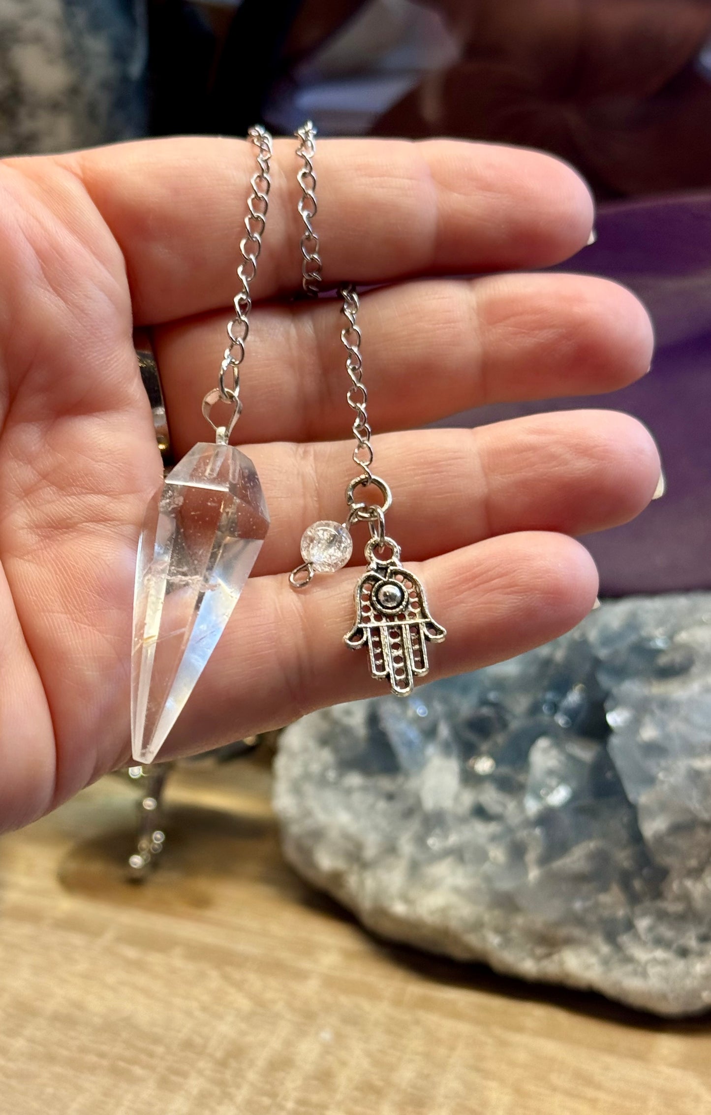 Pendule de Cristal de Roche et Main de Fatma
