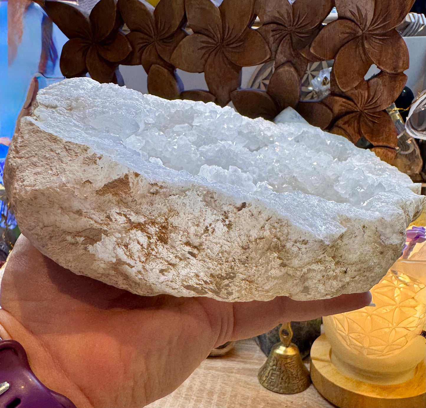 Géode de quartz blanc 1,8kg