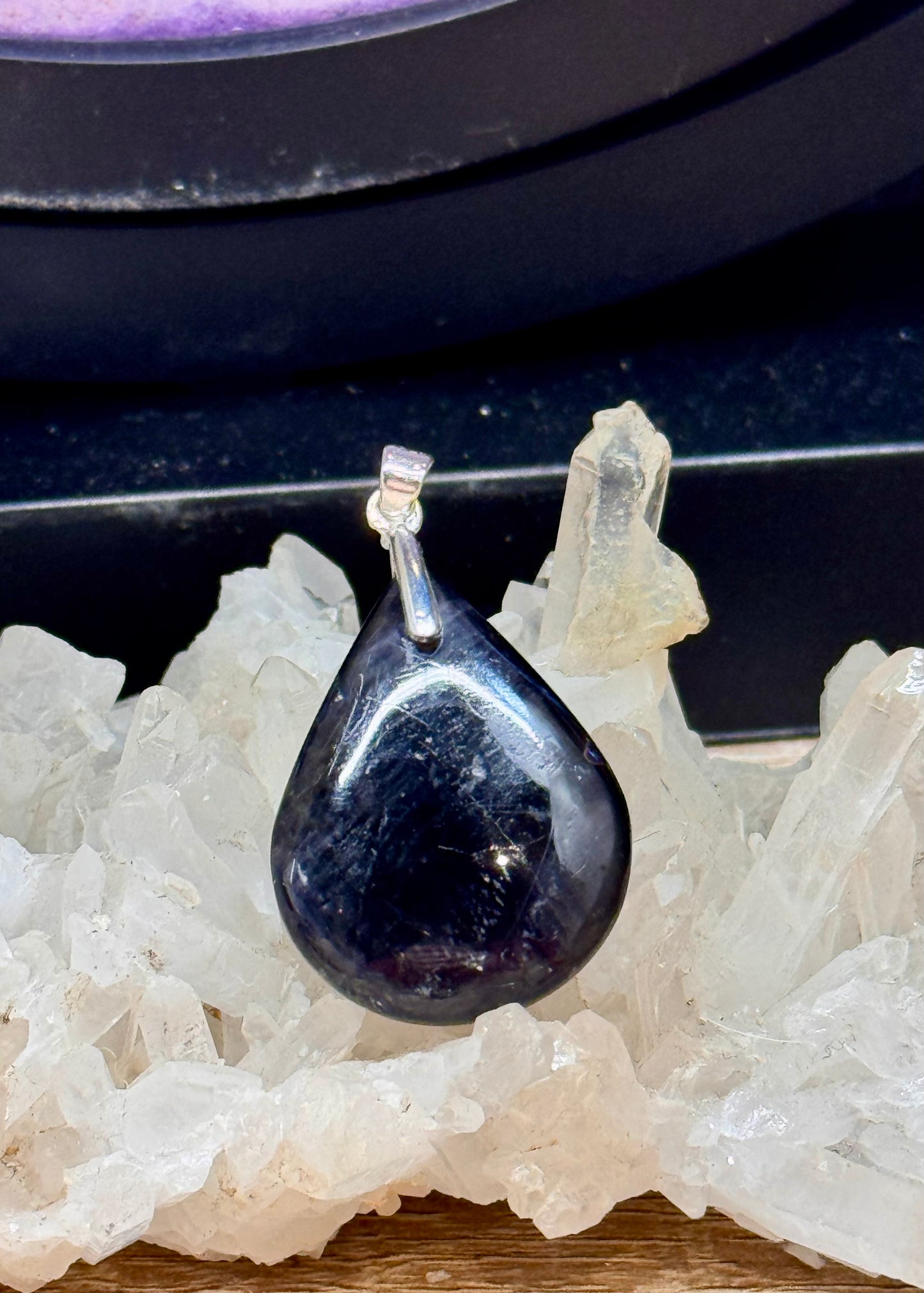 Pendentif de Iolite n.3