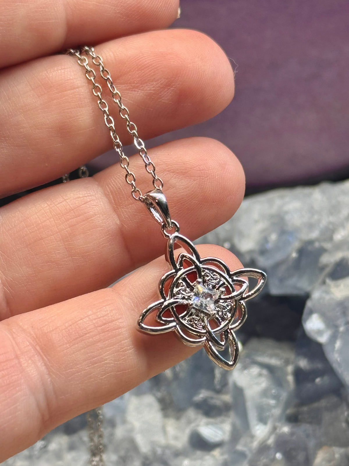 Collier en argent - Noeud de Sorcière