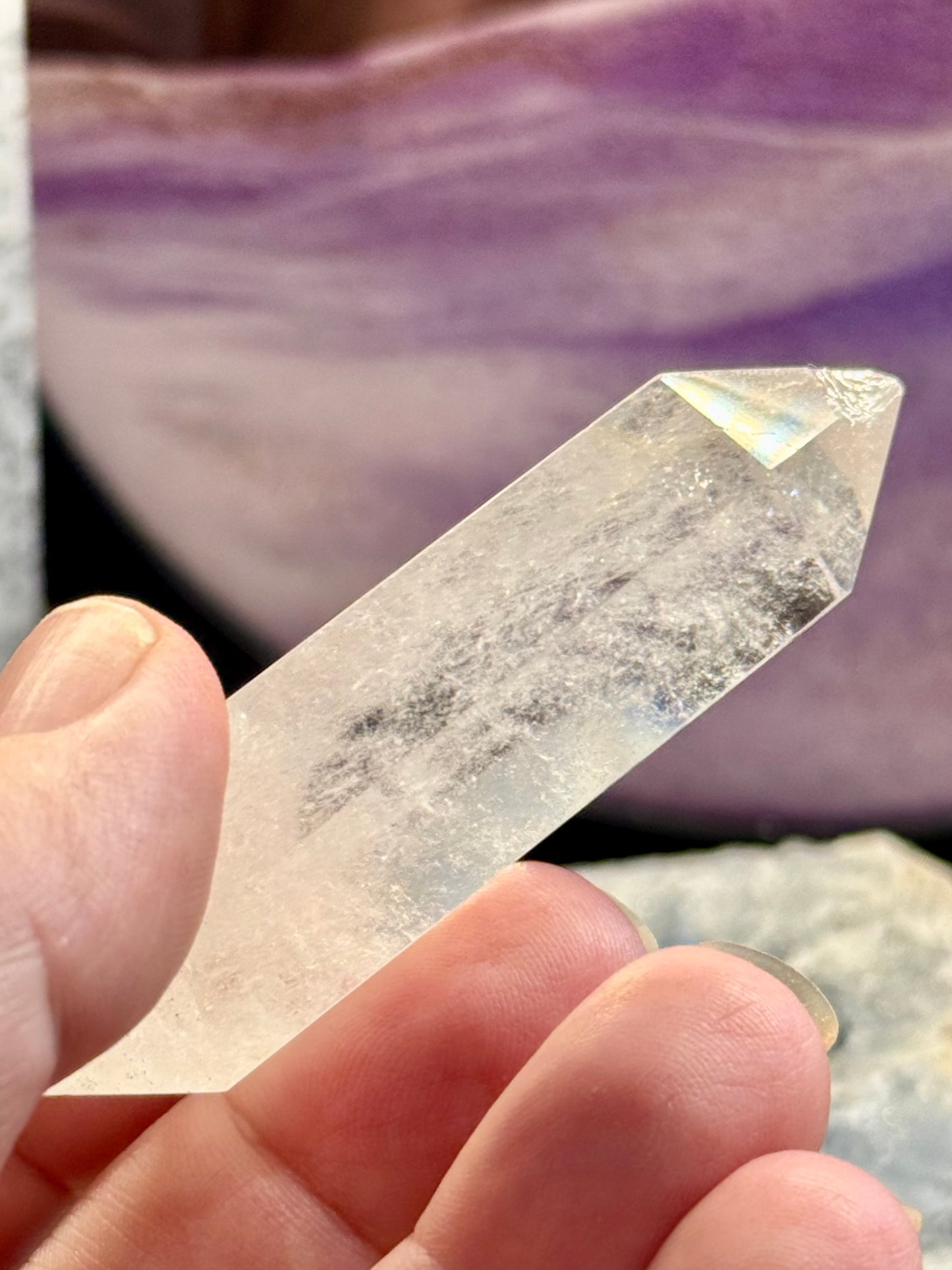 Pointe biterminée de Quartz Cristal - pointes émoussées
