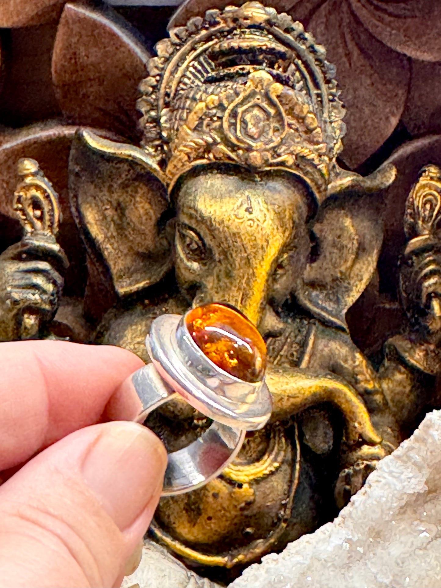 Bague en ambre T60