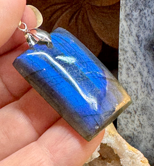 Pendentif de labradorite